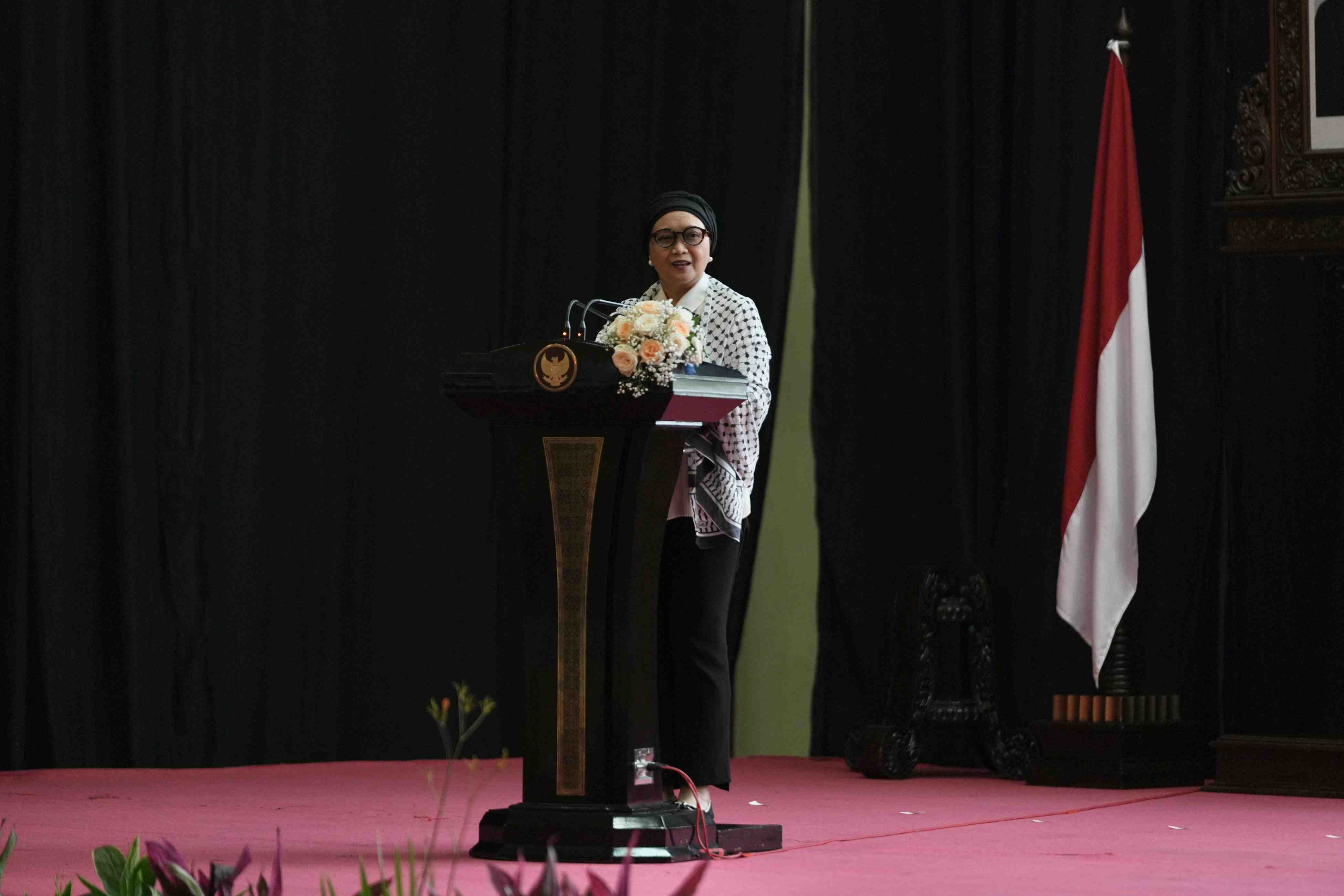 Menlu: WNI dalam Kondisi Baik di Timur Tengah
