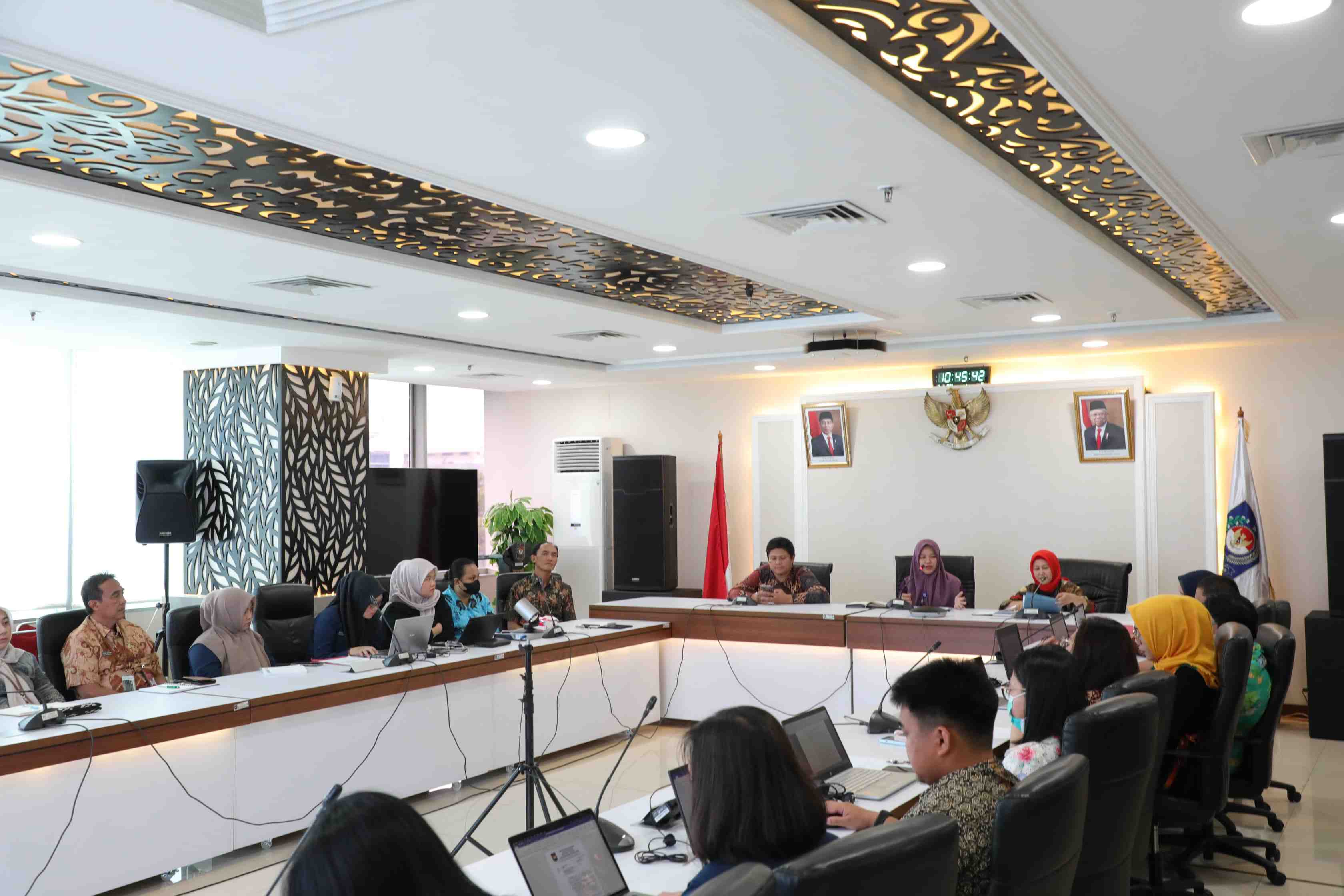  Ditjen Bina Adwil  Bangun Zona Integritas