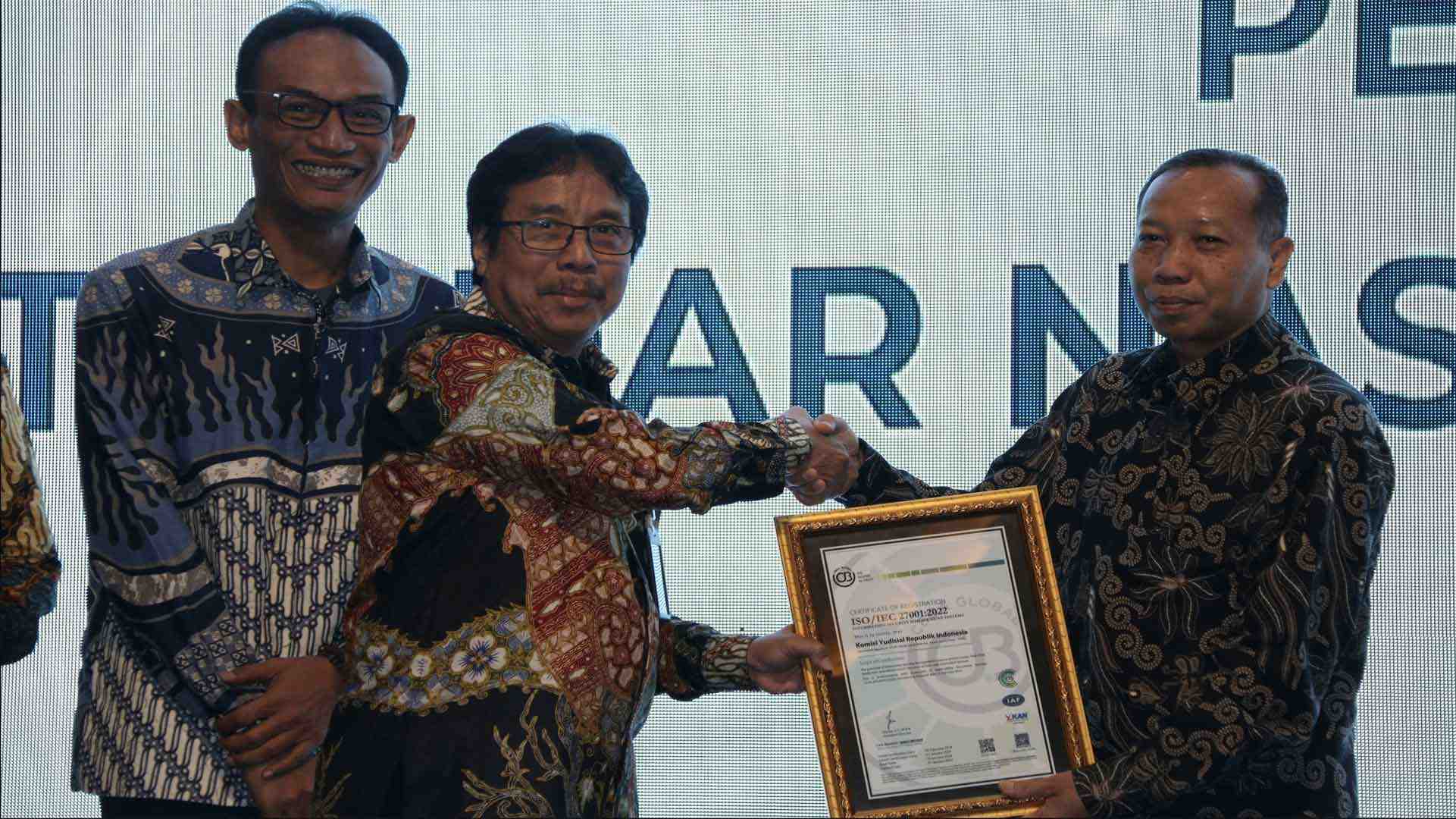 Terapkan Manajemen Keamanan Informasi, KY Raih Sertifikasi SNI dari KAN