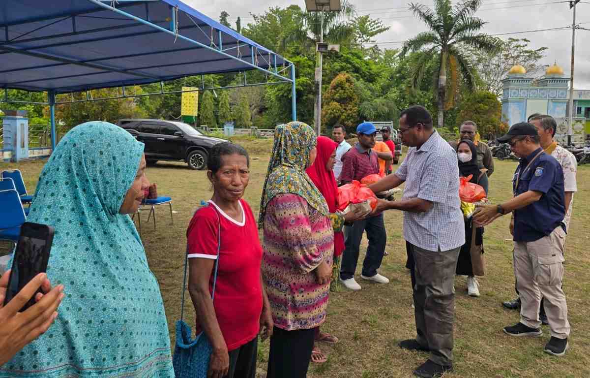 Gelar Pasar Murah, Disperindag Raja Ampat: Walau Murah Tapi Barang Tetap Berkualitas