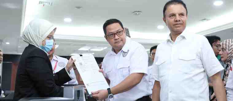 Kuasa Hukum Anies-Muhaimim Serahkan Kesimpulan Sidang PHPU Presiden ke MK
