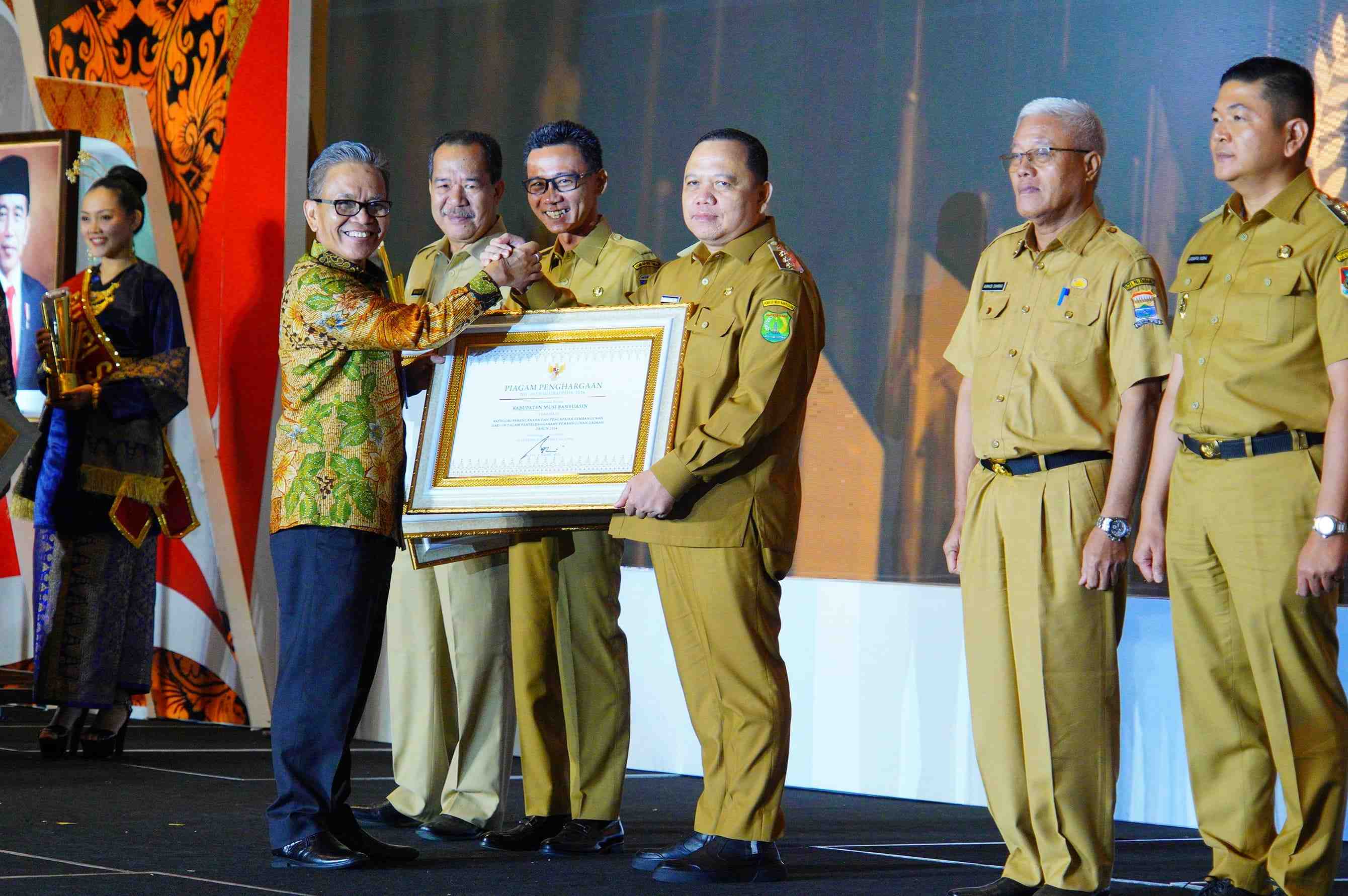 Lewat Inovasi 'Bunda Asuh', Pemkab Muba Sabet Penghargaan Tingkat Provinsi