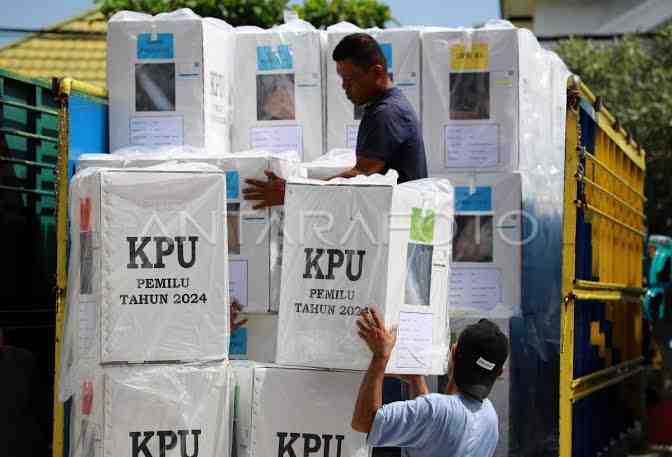 Lantik KPU Maluku Utara, Ini Pesan Hasyim Asy'ari
