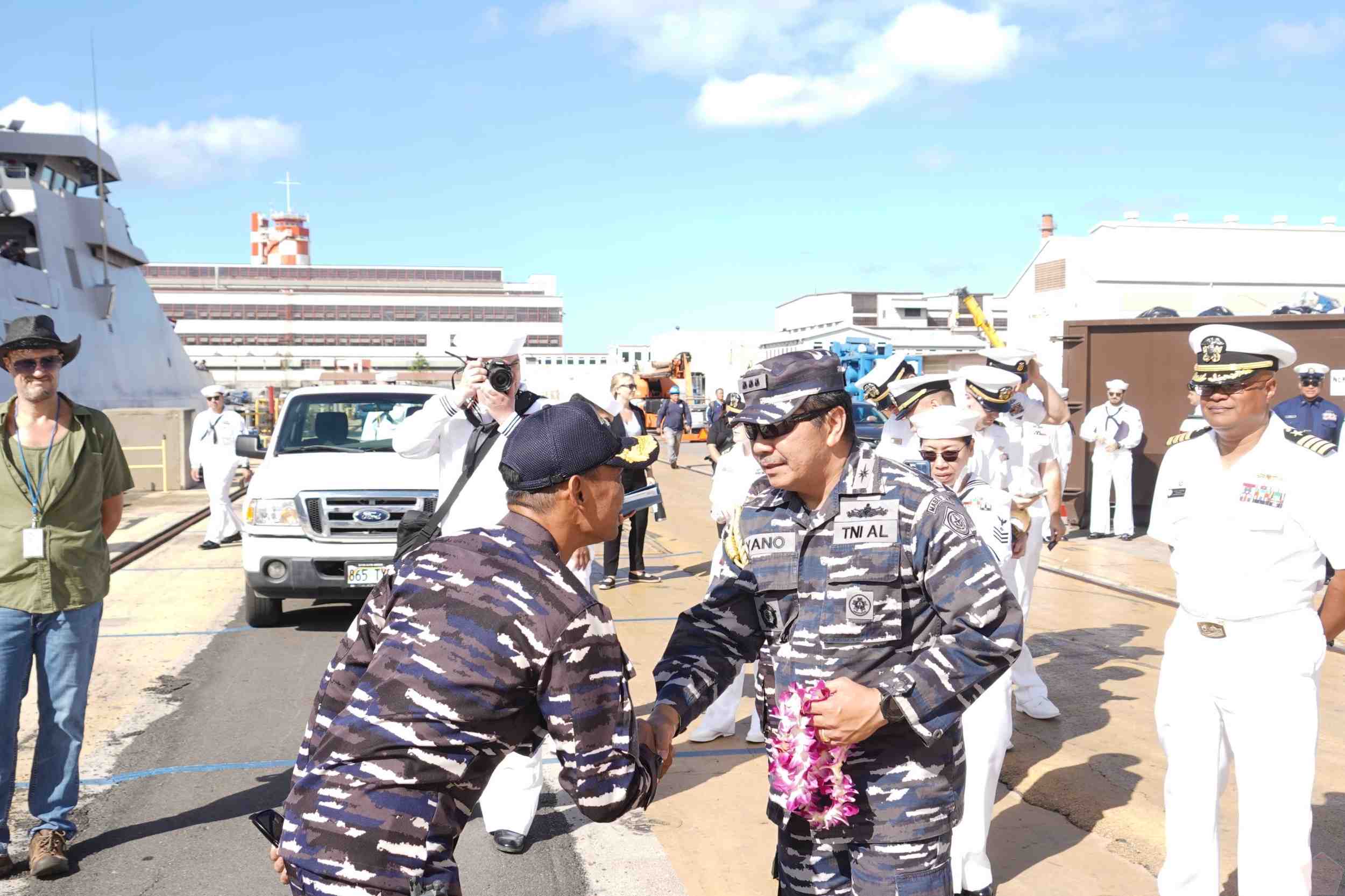 Taklukan Samudera Pasifik, KRI REM-331 Tiba di Pearl Harbor