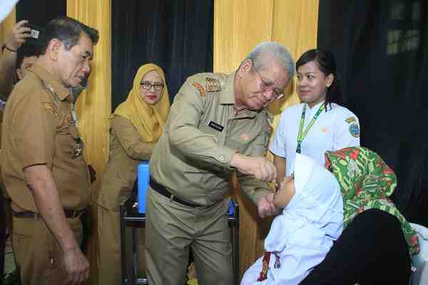 Pj Gubernur Kalbar Targetkan 95 Persen Cakupan PIN Polio 2024