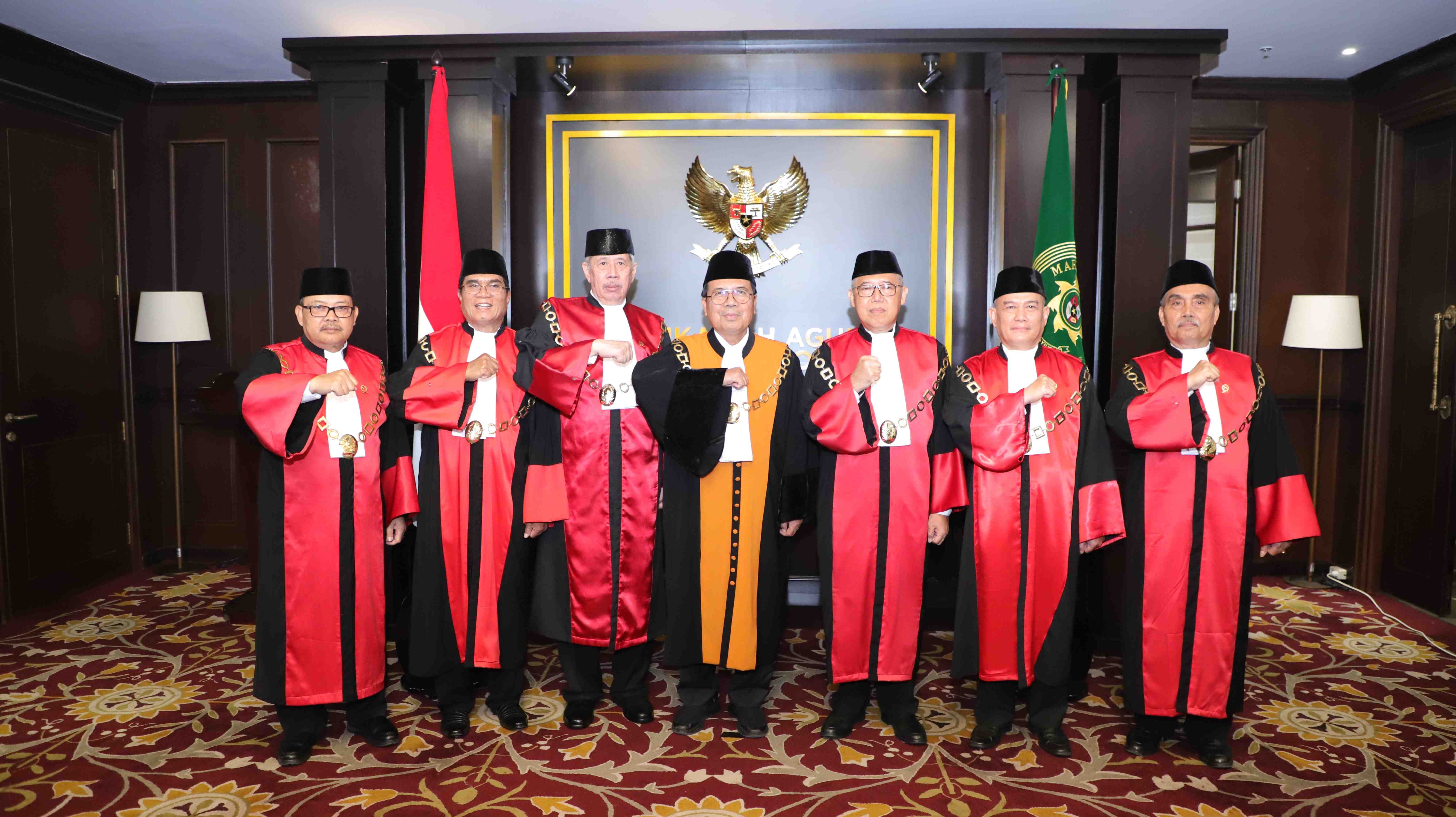 Ketua MA Lantik Enam Orang Ketua Pengadilan Tinggi