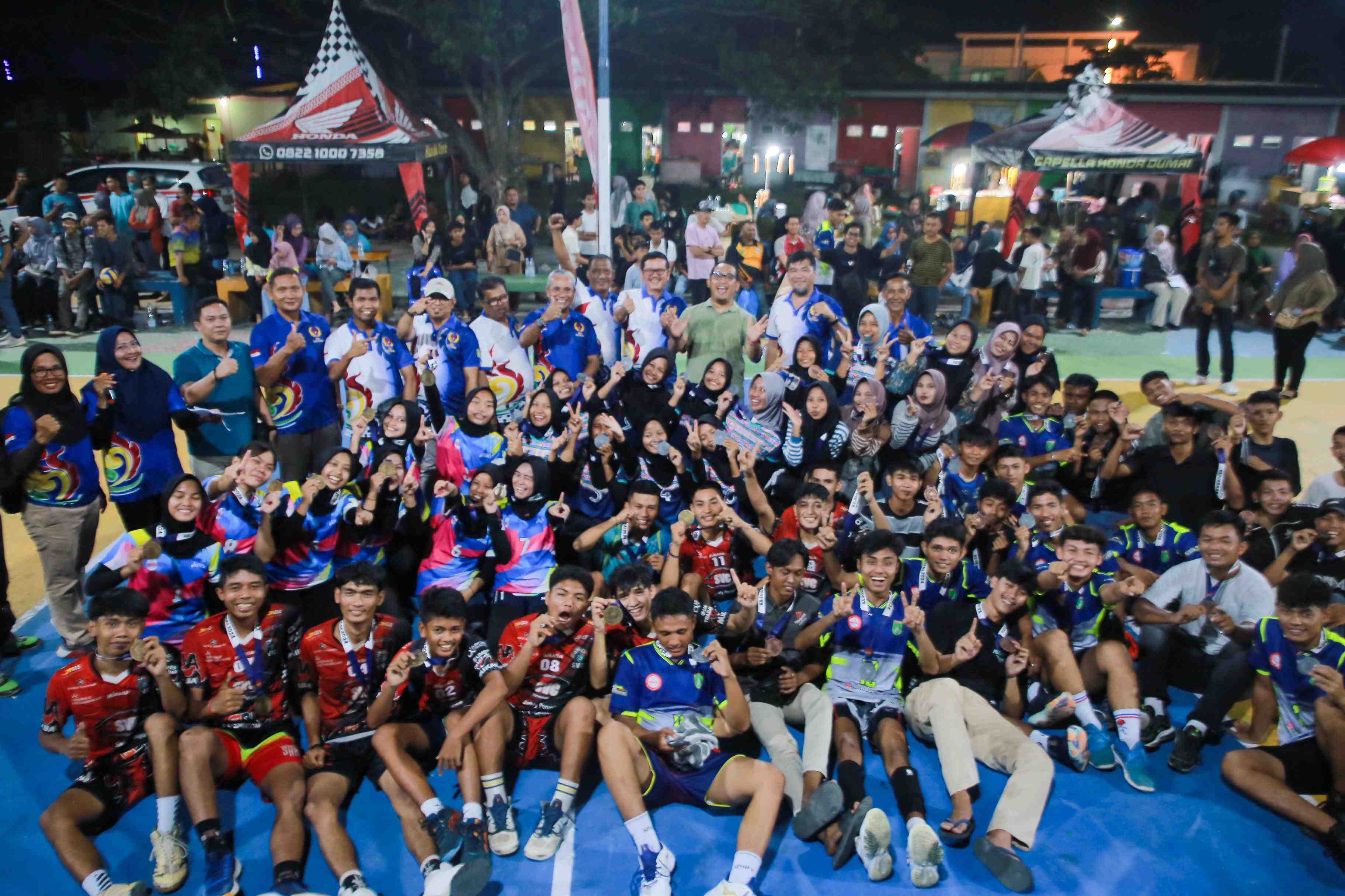 Kompetisi Voli Dumai 2024 Ditutup, Tim Sukarela Sabet Emas