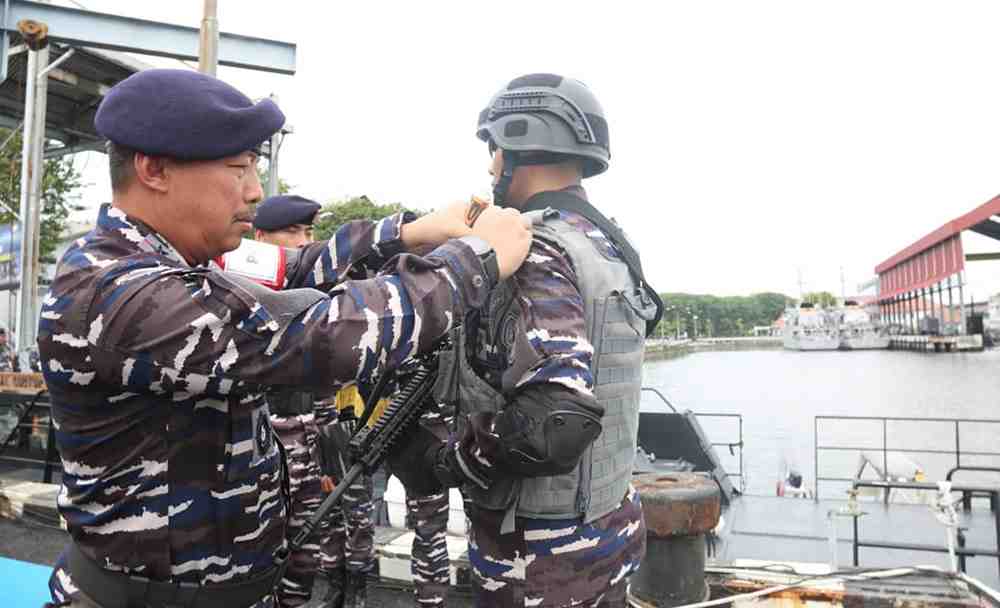 Koarmada II Gelar Latihan VBSS Tingkatkan Kemampuan Tim Pemeriksa Tempur Laut