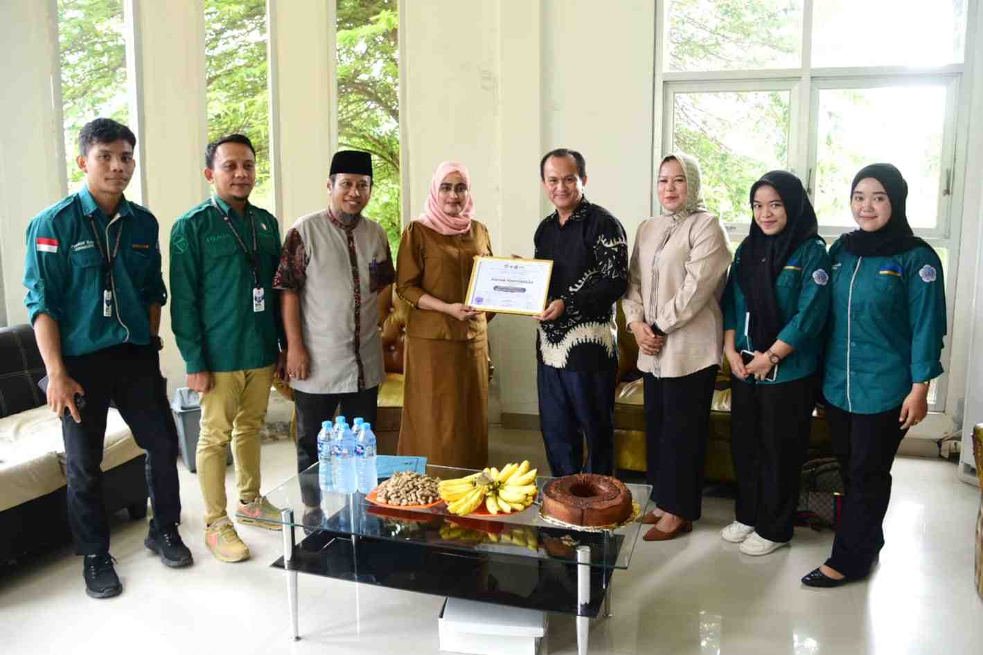 Tiga Mahasiswa FSB UNG Selesai Melaksanakan Magang di Diskominfotik Gorontalo