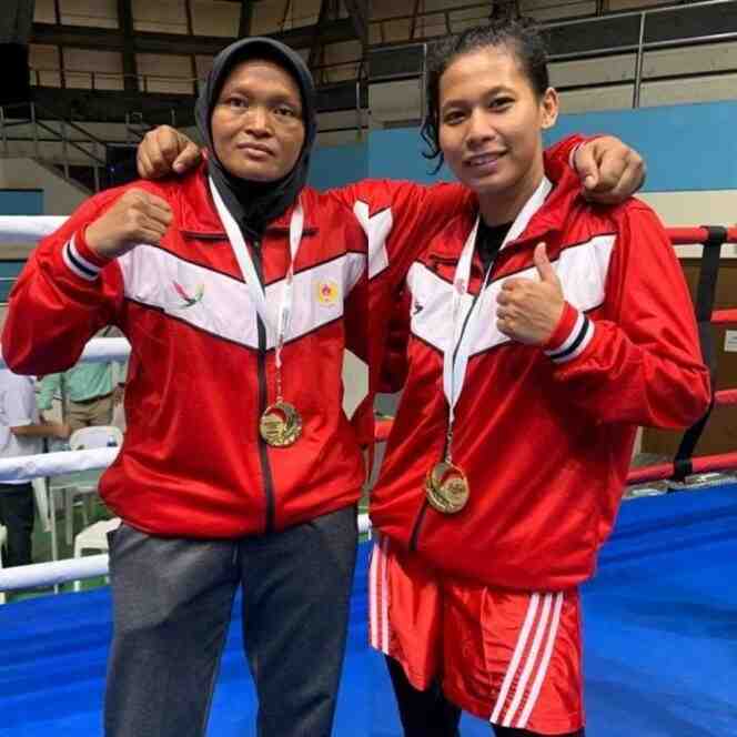 Atlet Tinju Putri Aceh Raih Dua Medali Emas di Singapura