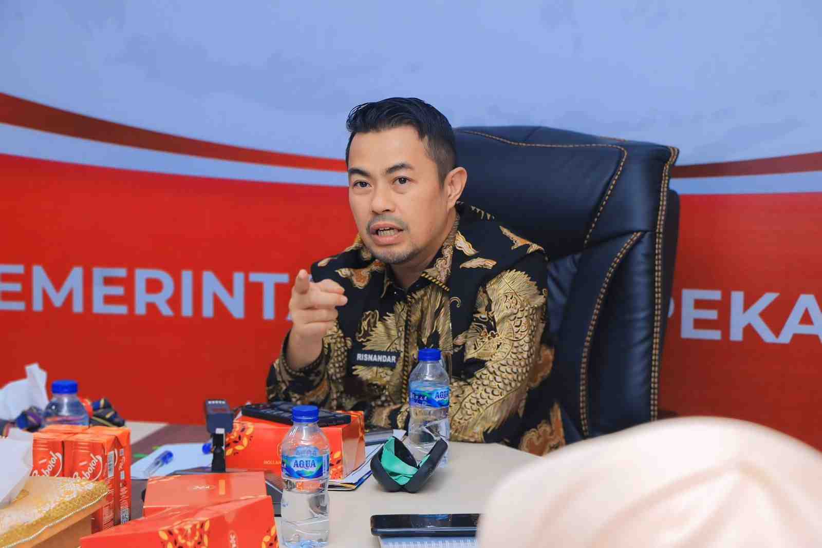 Pj Wali Kota Pekanbaru Imbau RT/RW dan Ormas tidak Terlibat Politik Praktis saat Pilkada