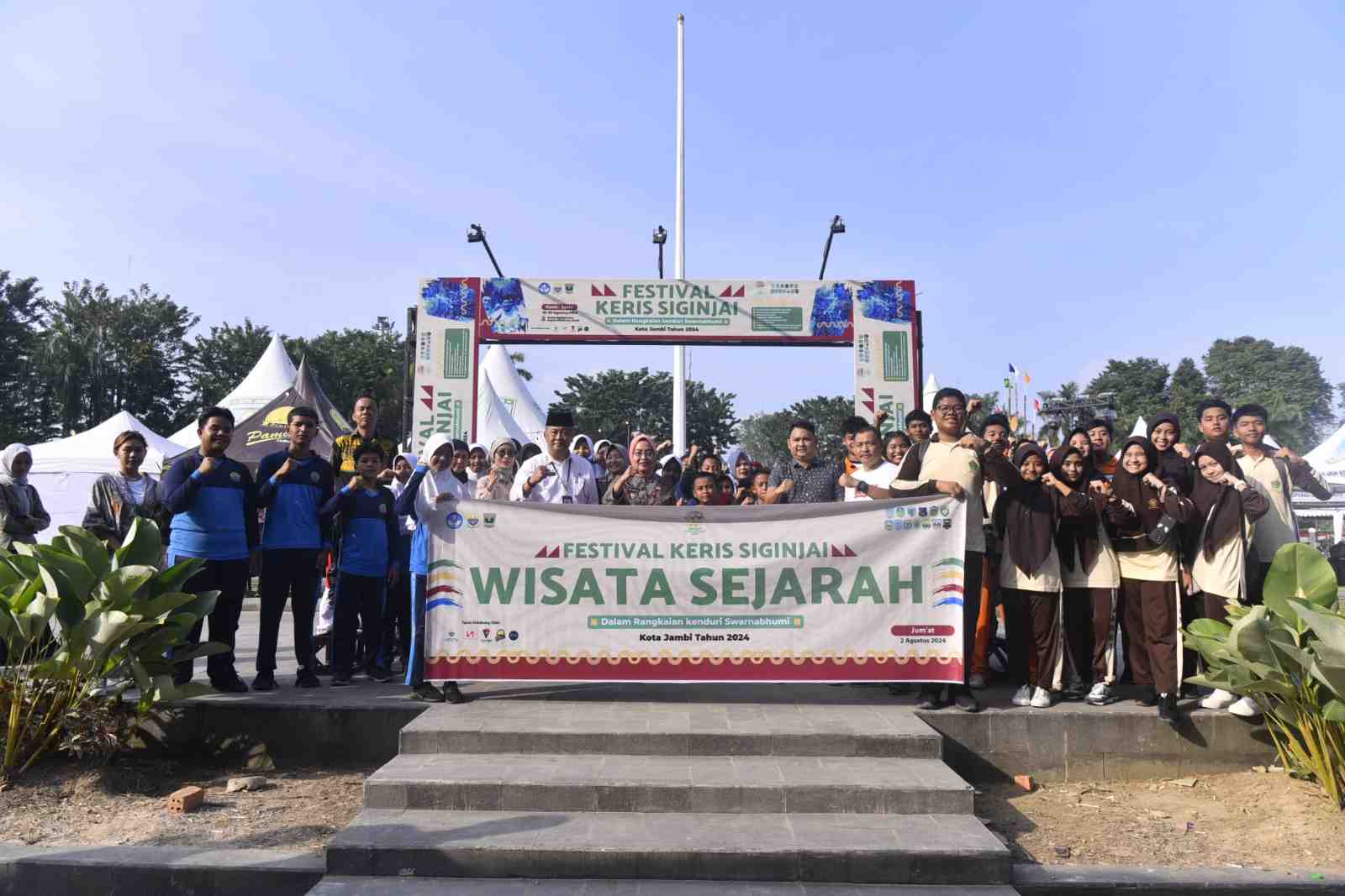 Pj Wali Kota Jambi Apresiasi Festival Keris Siginjai dan Lepas Delegasi Wisata Sejarah