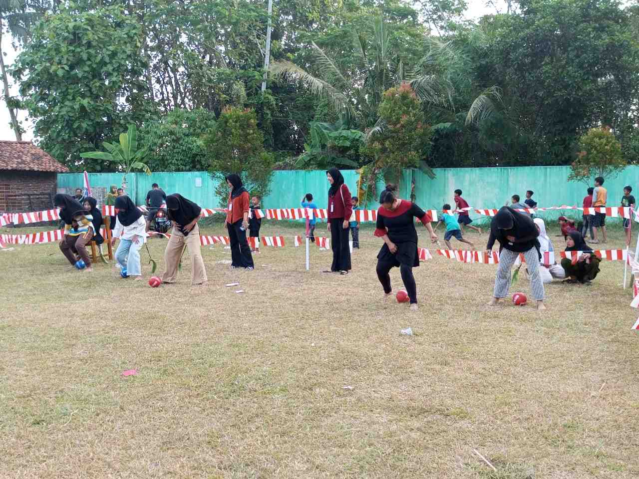 Perkuat Persatuan Warga Dusun Sigandu Banyumas Gelar Lomba di HUT ke-79 RI