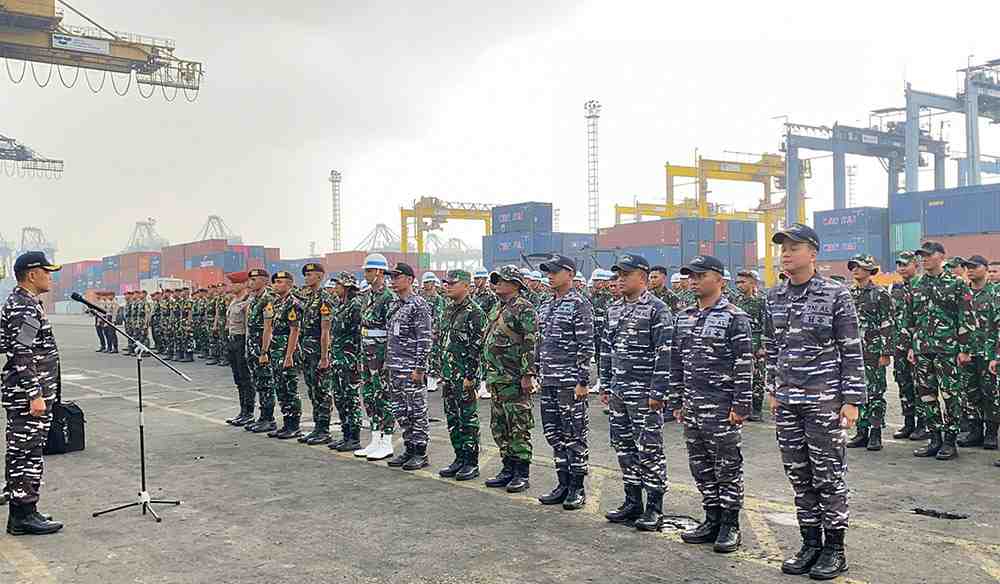 Dukung HUT ke-79 RI, KRI BAC-593 Angkut Pasukan dan Material ke Ibu Kota Nusantara