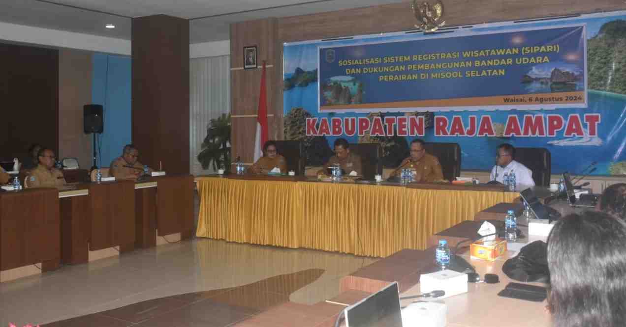 Sistem Registrasi Wisatawan, Pajak dan Retribusi: Upaya Penting Kelola Pariwisata Raja Ampat yang Berkelanjutan