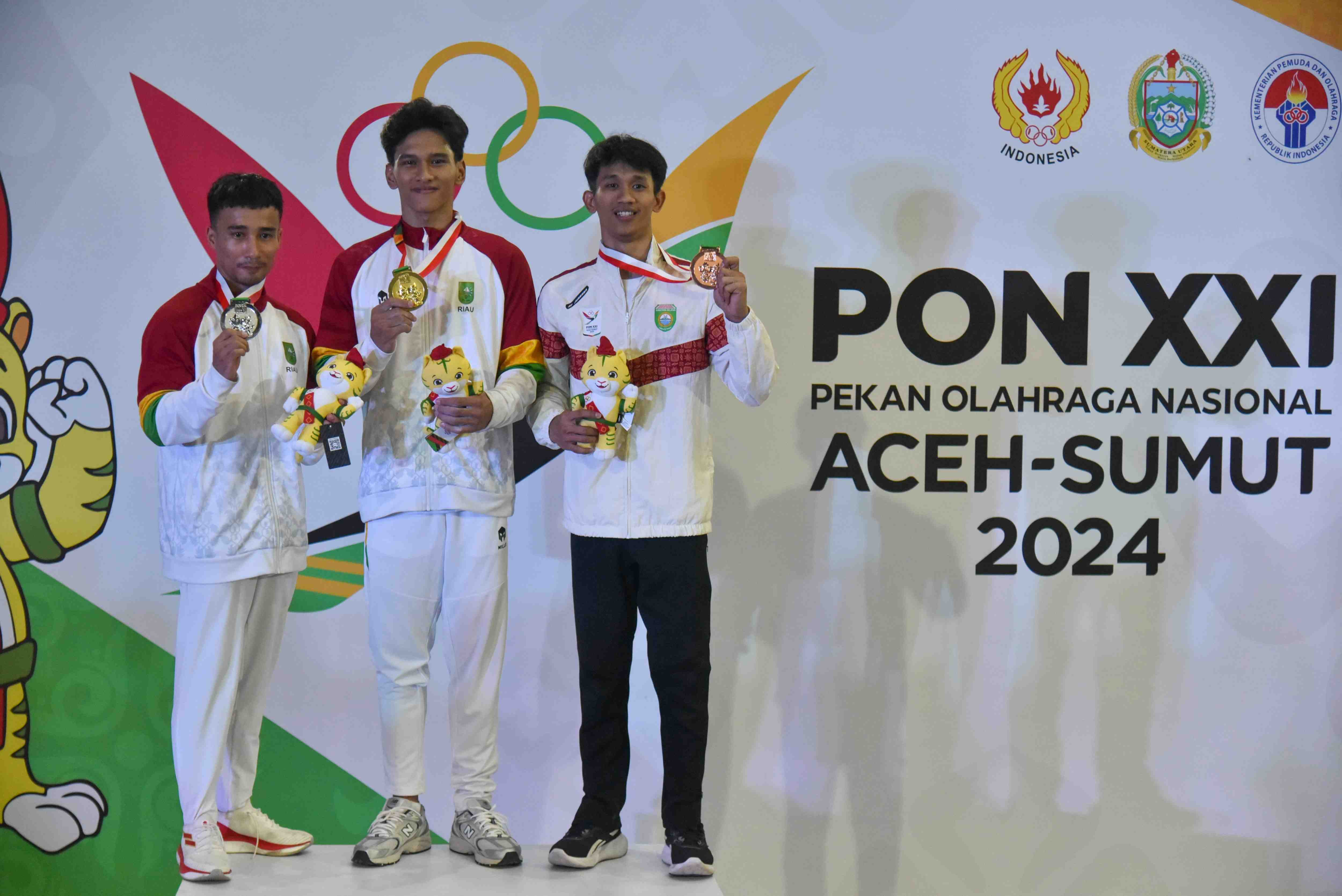 [SIARAN PERS] Riau Puncaki Klasemen Medali Sementara PON XXI Aceh-Sumut 2024