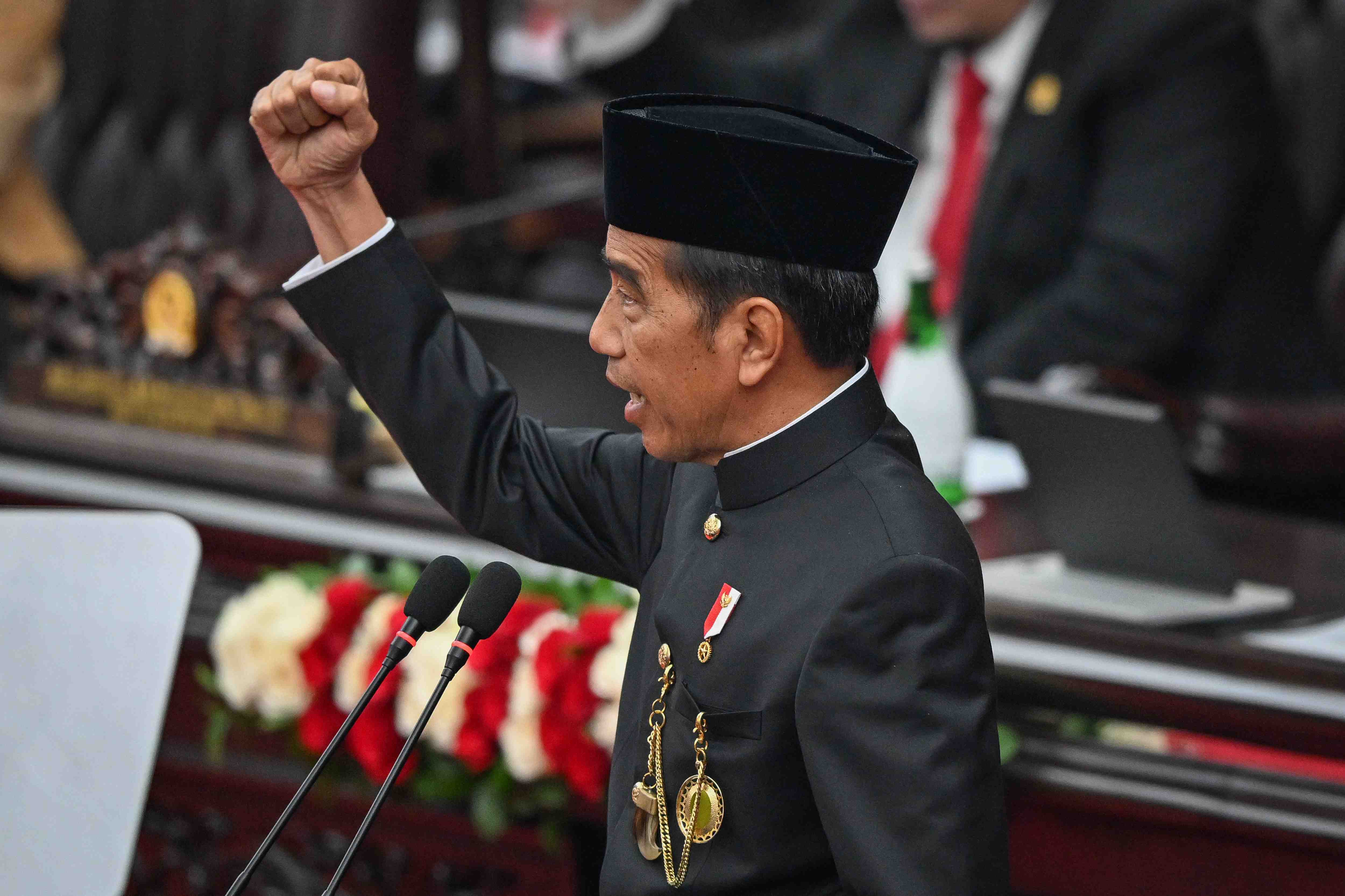 Presiden Jokowi Apresiasi Dukungan Rakyat 10 Tahun Kepemimpinannya: Pembangunan Indonesia-Sentris Berhasil