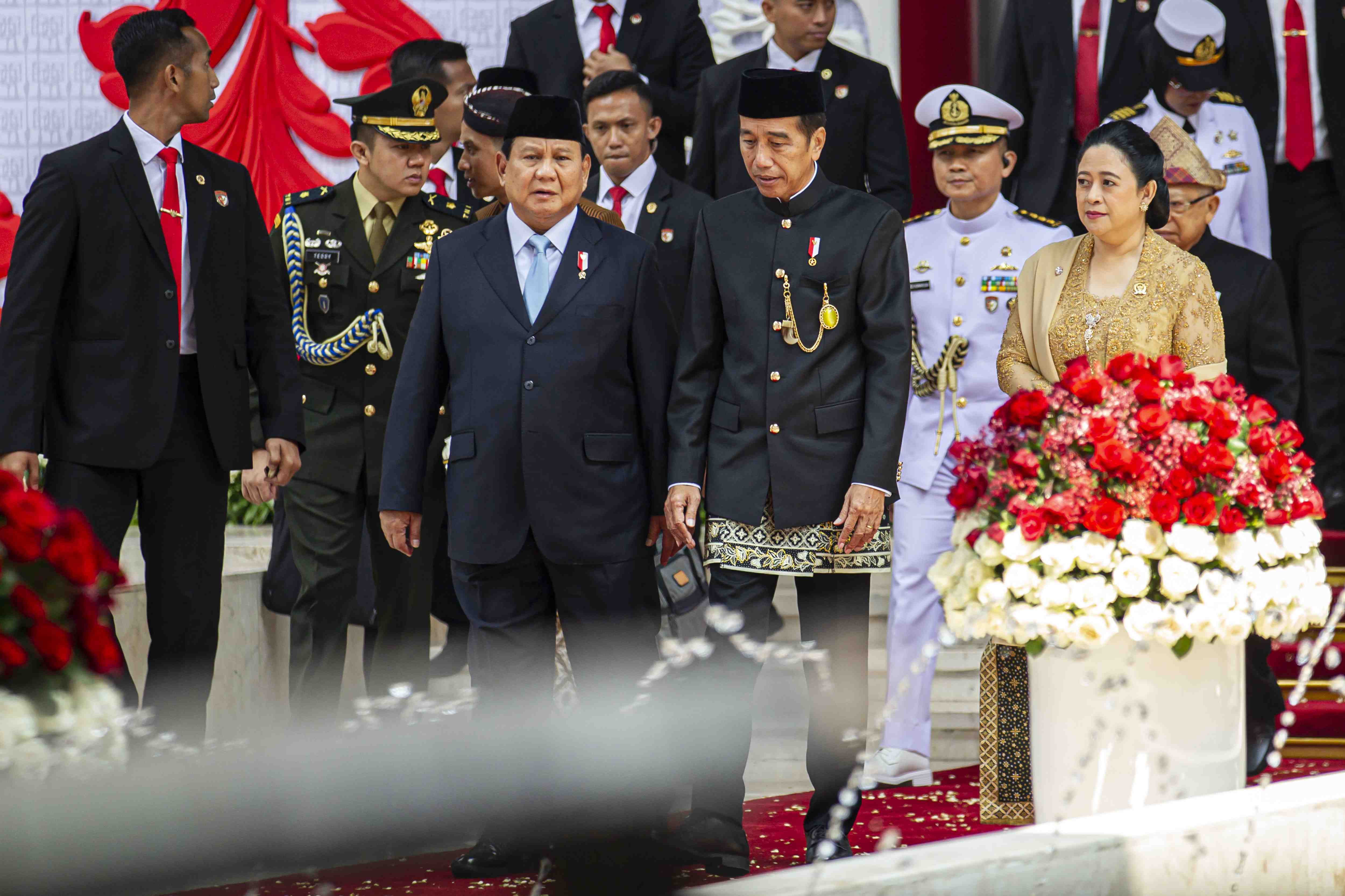 Capaian Pembangunan 10 Tahun Presiden Jokowi: Infrastruktur Maju, Ekonomi Stabil