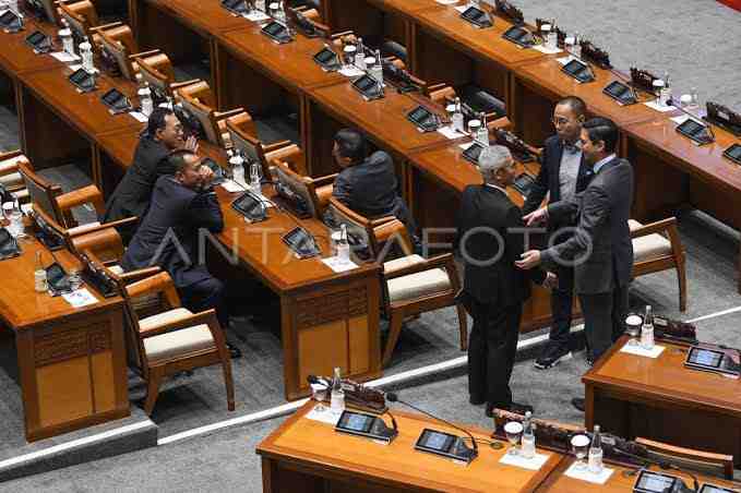 Sesuaikan Putusan MK, Menkumham akan Sahkan PKPU Nomor 8/2024