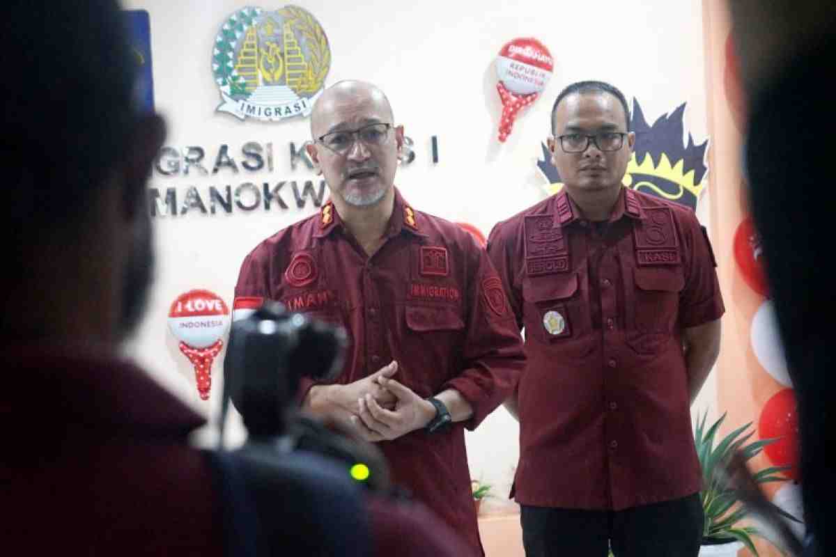 Penyalahgunaan Izin Tinggal, Tiga WNA Dideportasi Imigrasi Manokwari