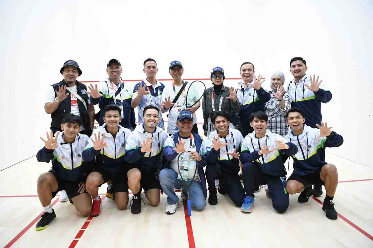 Kejar Jabar Hattrick Juara Umum, Sekda Herman 'Suntik' Semangat Atletnya di PON XXI Aceh-Sumut 2024. 
