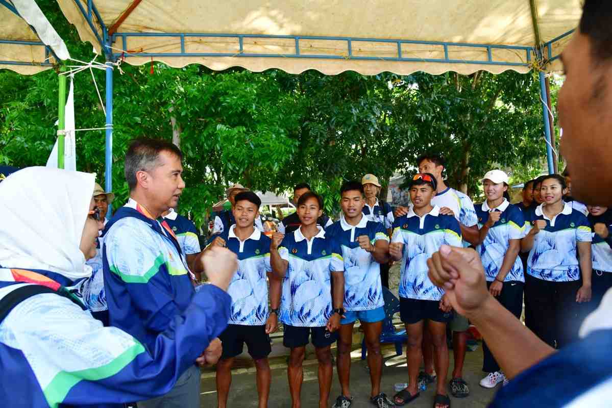 Pekik 'Jabar Hattrick' Menggelegar di Bendungan Keuliling, Semangati Atlet Dayung Jabar di PON XXI 2024