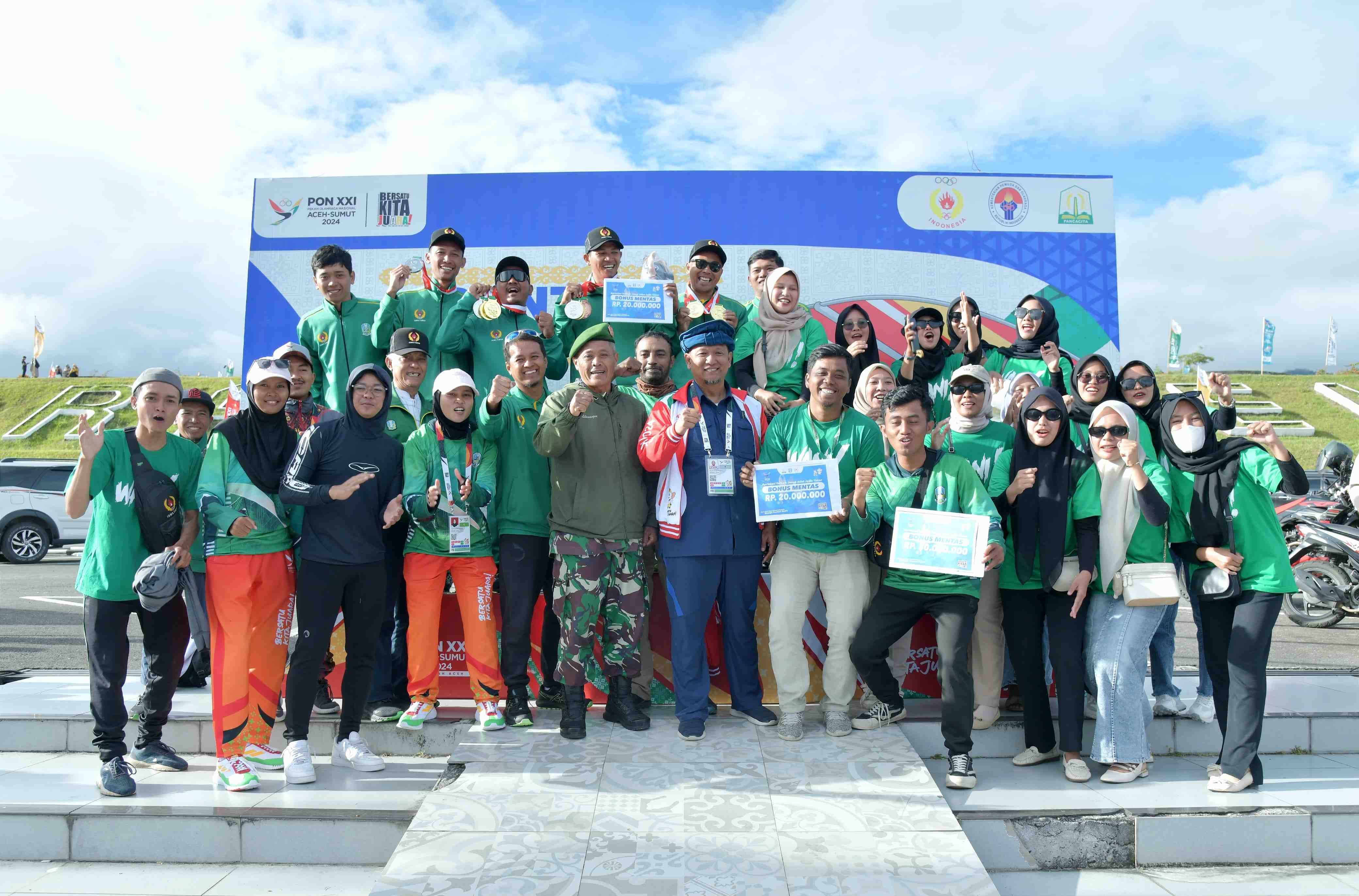 Kontingen Jatim Borong 7 Medali Cabor Gantole pada PON XXI Aceh Sumut  2024