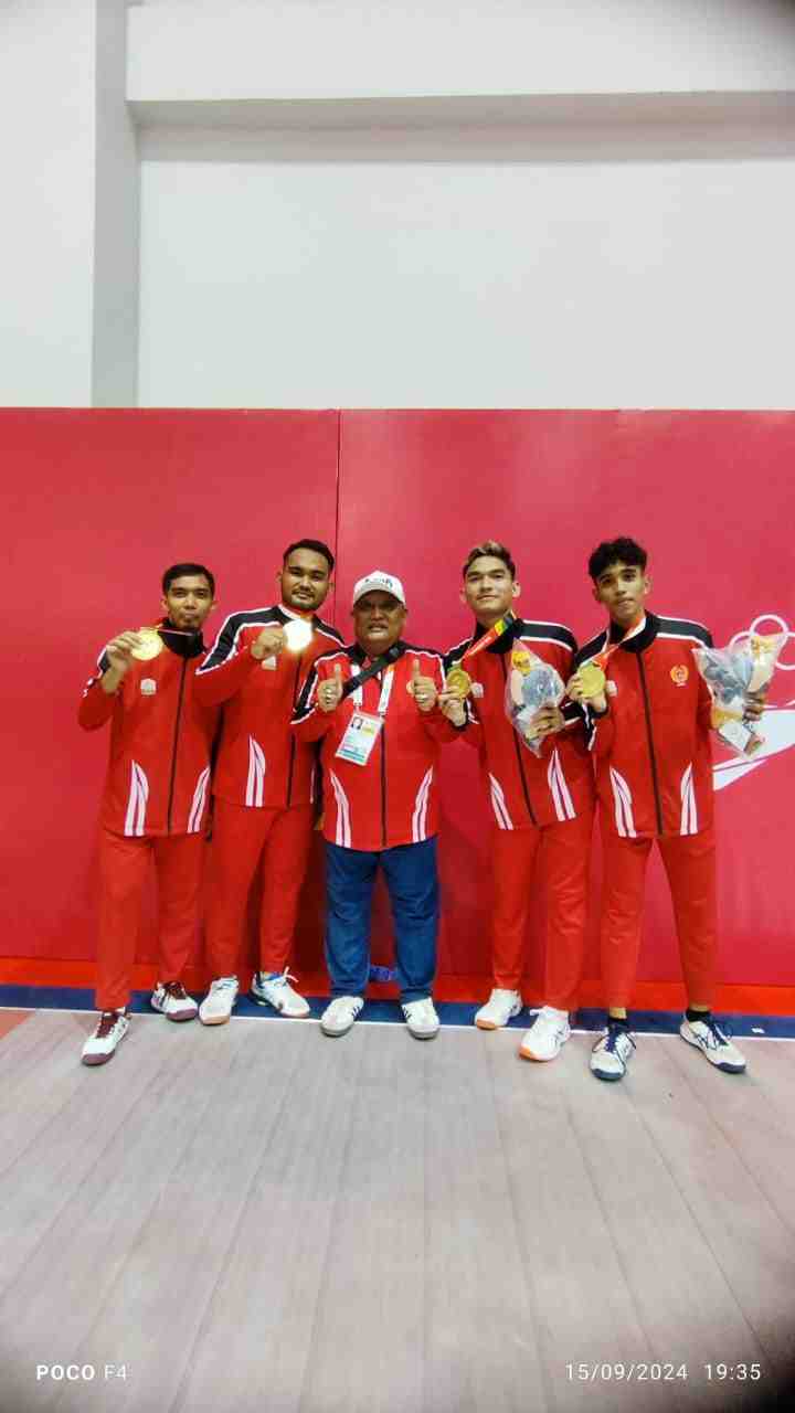 Putra Bener Meriah Raih Medali Emas Cabor Anggar 