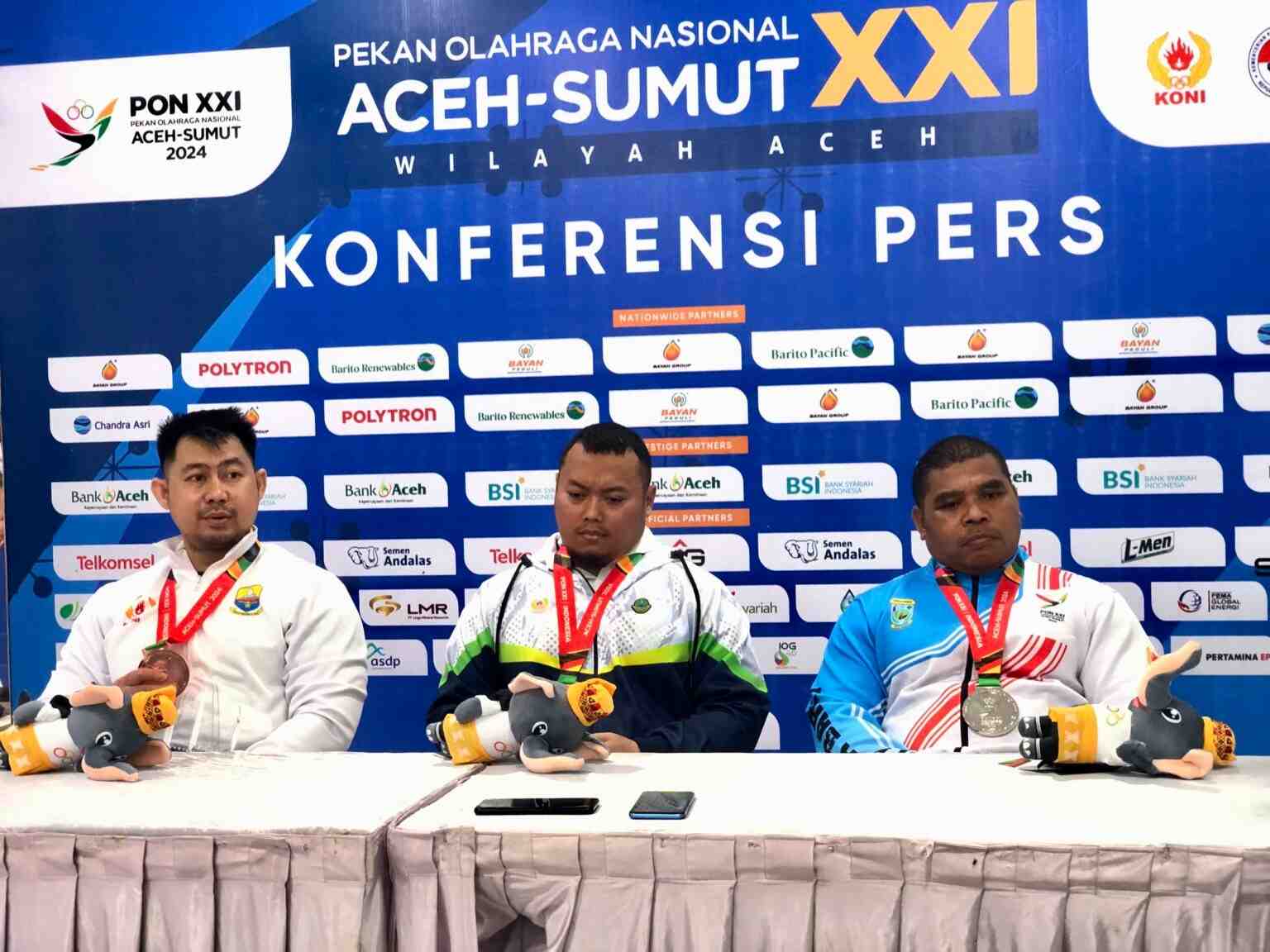 Jawa Barat Juara Umum Cabor Angkat Berat PON Aceh-Sumut