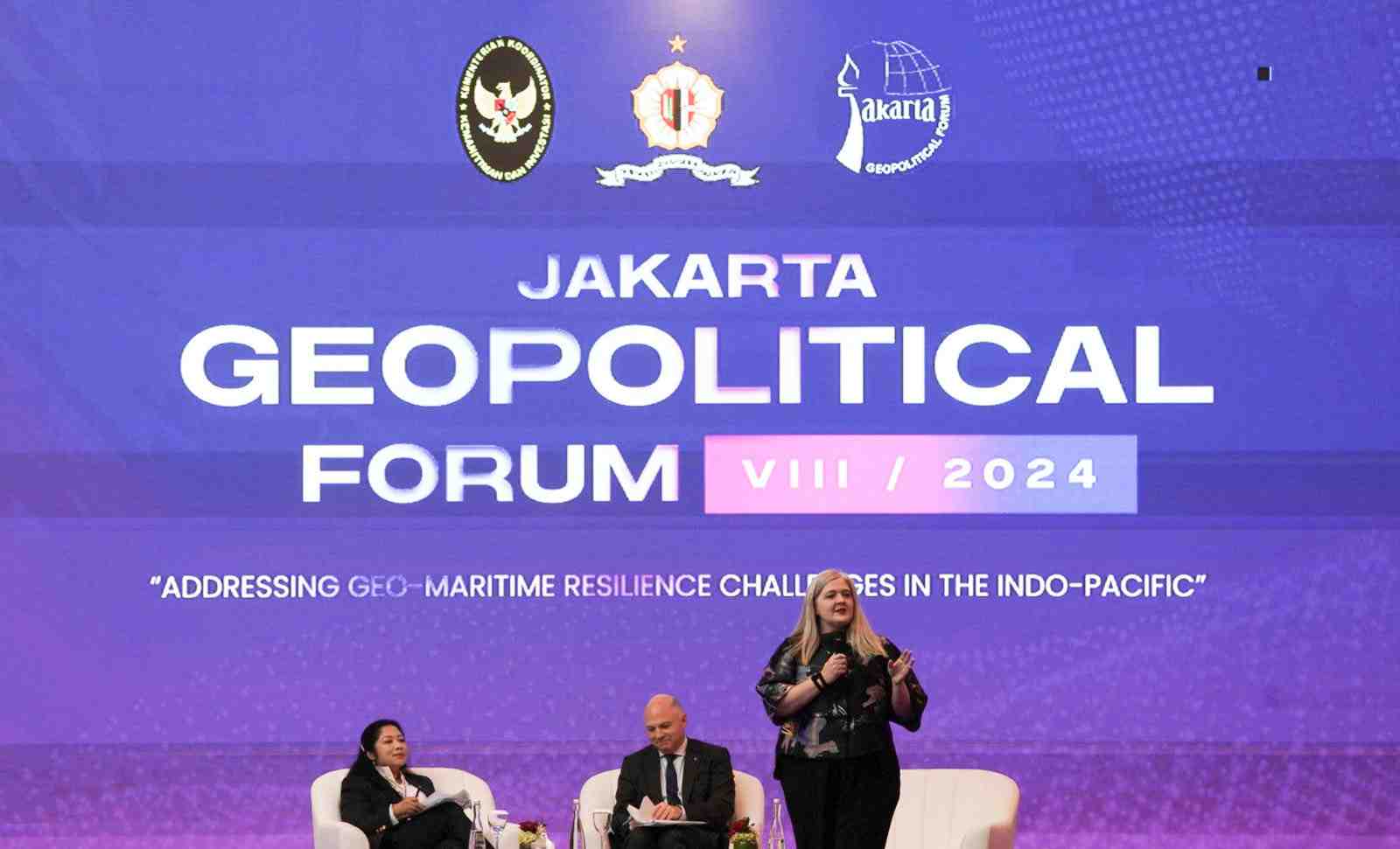 Menko Luhut Tekankan Kolaborasi Global untuk Jaga Keamanan Maritim