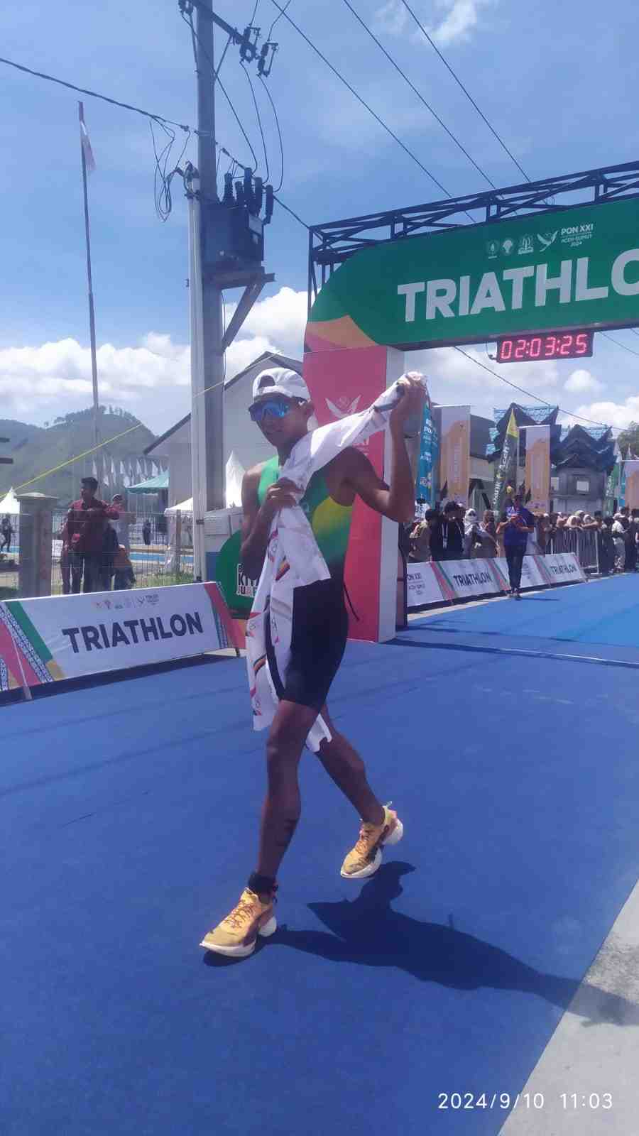 Atlet Triathlon Jawa Timur Raih Medali Emas Pertama PON XXI Aceh-Sumut 2024 di Aceh Tengah