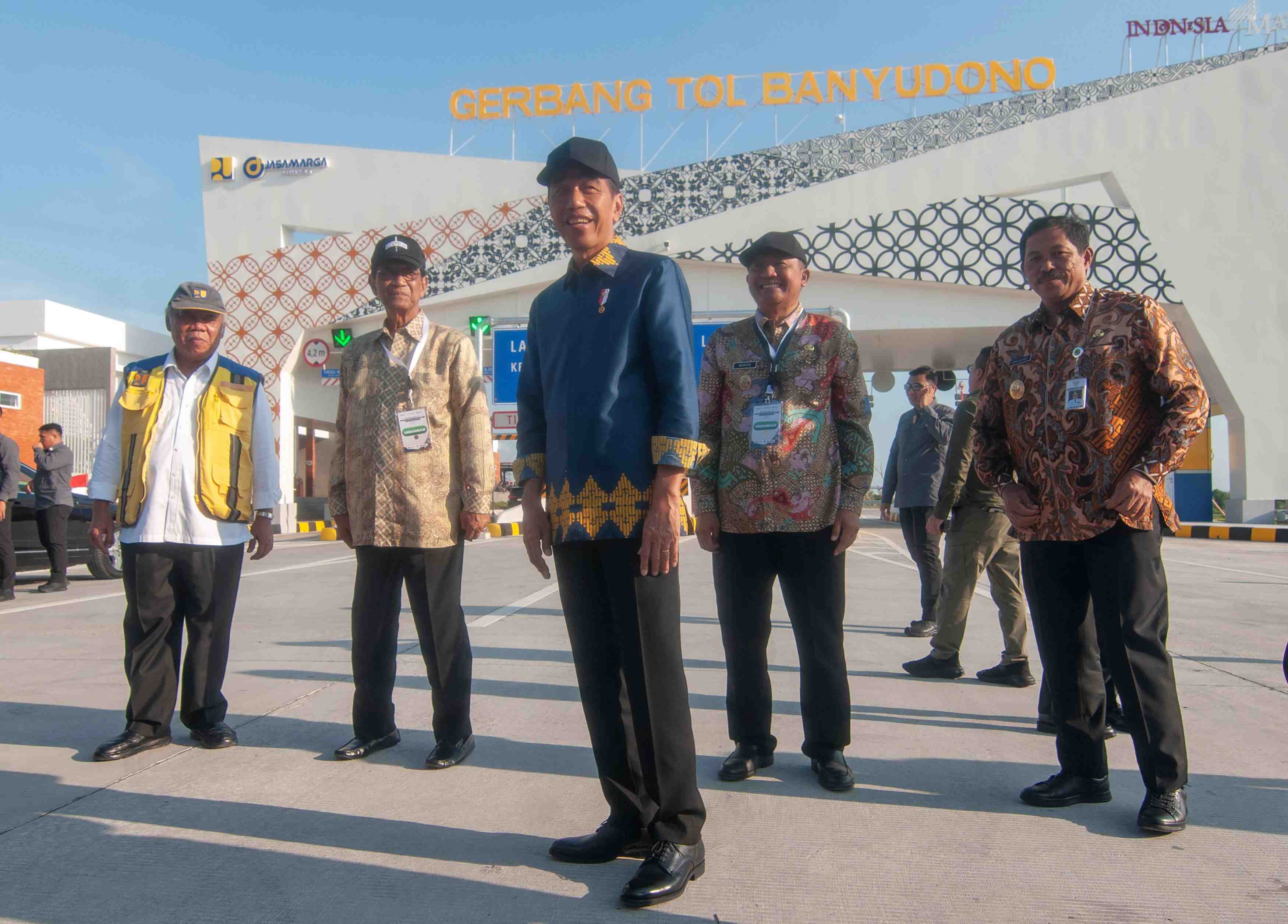 10 Tahun Jokowi, 2.050 Km Tol dan 6.000 Km Jalan Nasional Baru Menyambung Nusantara