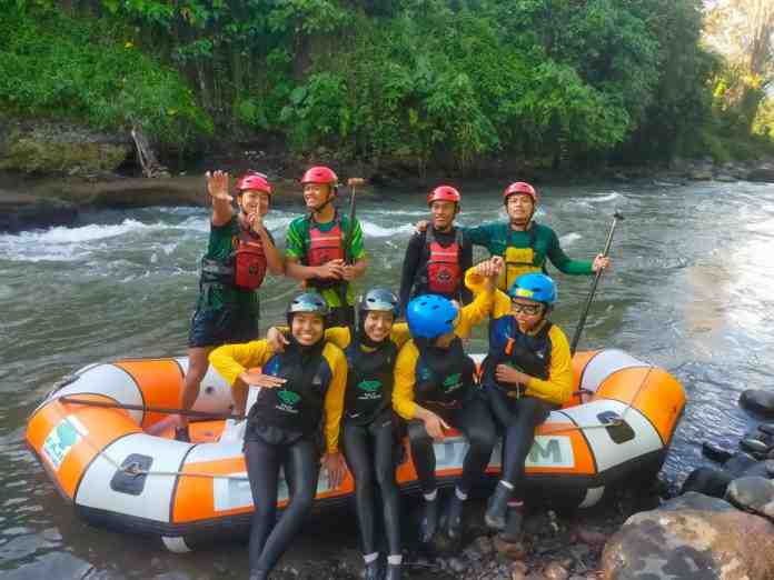 Tampil Perdana di PON Arung Jeram Jatim Raih Dua Perak