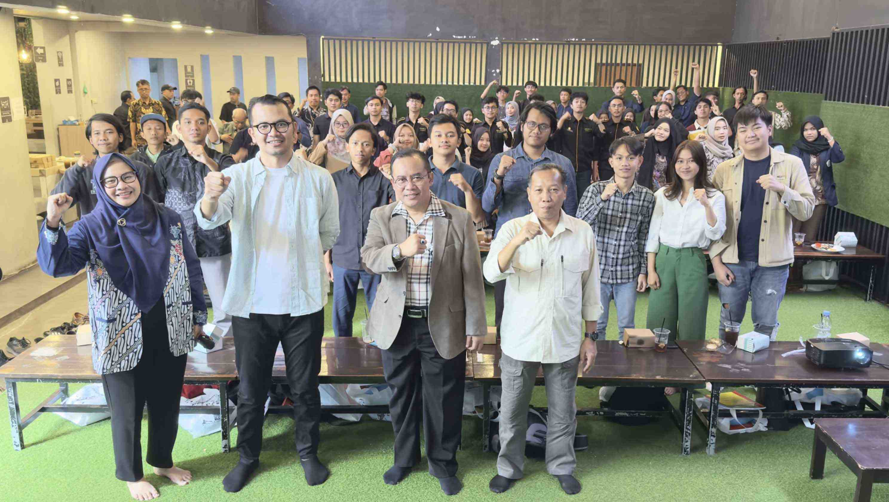 Pentingnya Peran Media Sosial dalam Mendorong Peradilan Bersih di Indonesia