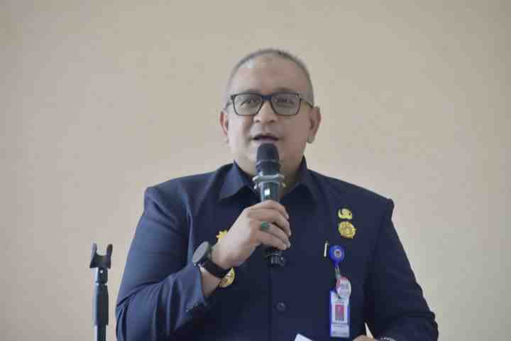 Pj Wali Kota Padang Terbitkan Surat Edaran: Badan Usaha Wajib Lakukan Pengelolaan Sampah