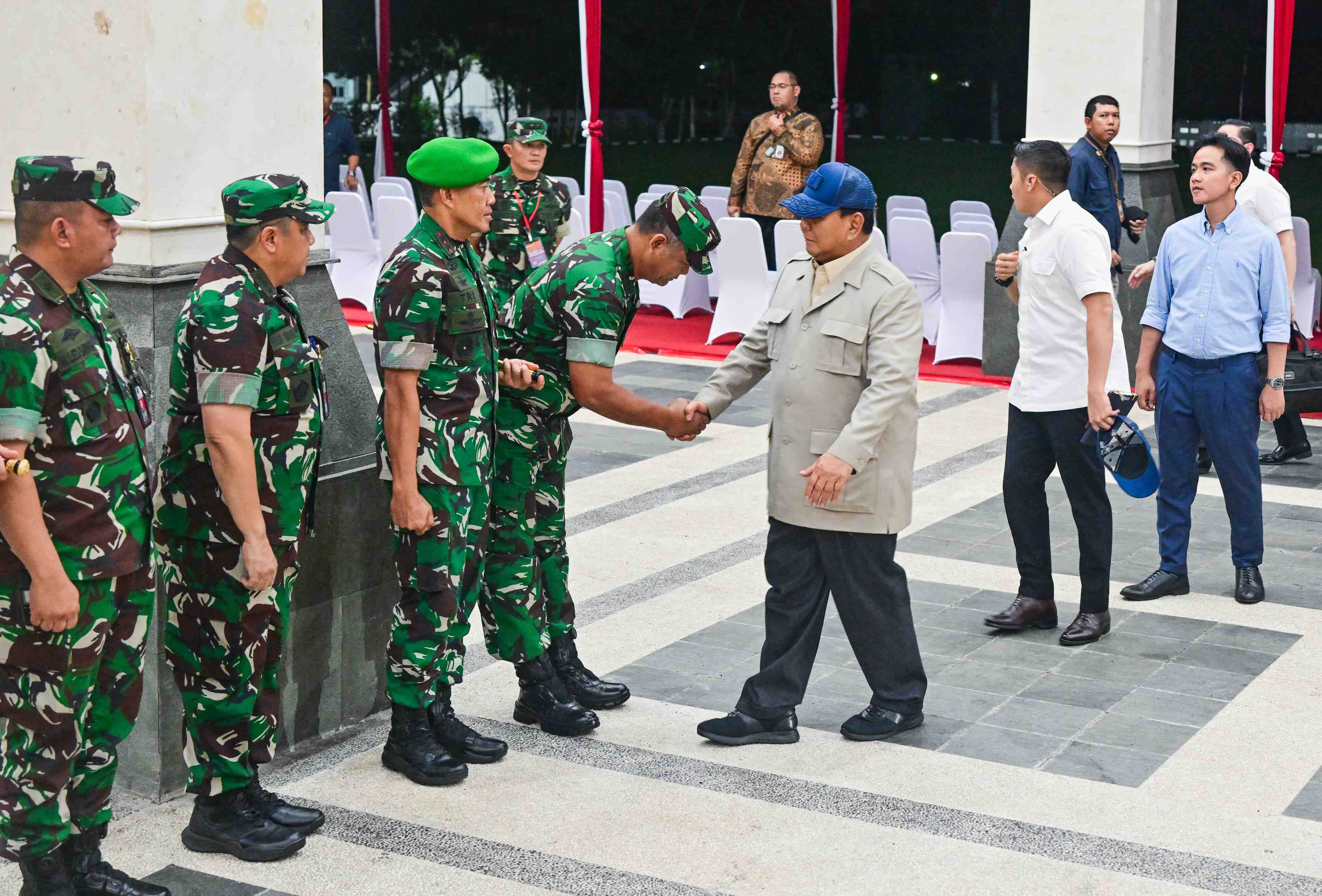 Presiden Prabowo Hadiri Retreat di Magelang: Perkuat Kolaborasi Kabinet Merah Putih