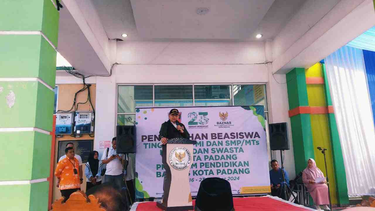 Pj Wali Kota Padang: Berzakat Lewat Baznas Dijamin Aman dan Transparan