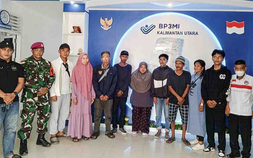Pasmar 2 TNI AL Gagalkan Pengiriman 8 Pekerja Migran Ilegal di Perbatasan RI-Malaysia
