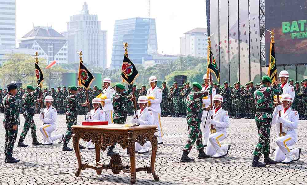 Panglima TNI Resmikan Lima Yonif Penyangga Daerah Rawan untuk Papua