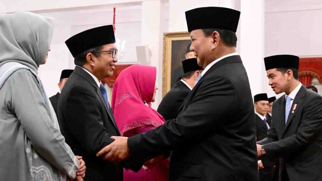 Presiden Prabowo Lantik Kepala dan Wakil Kepala Lembaga Strategis di Istana Negara