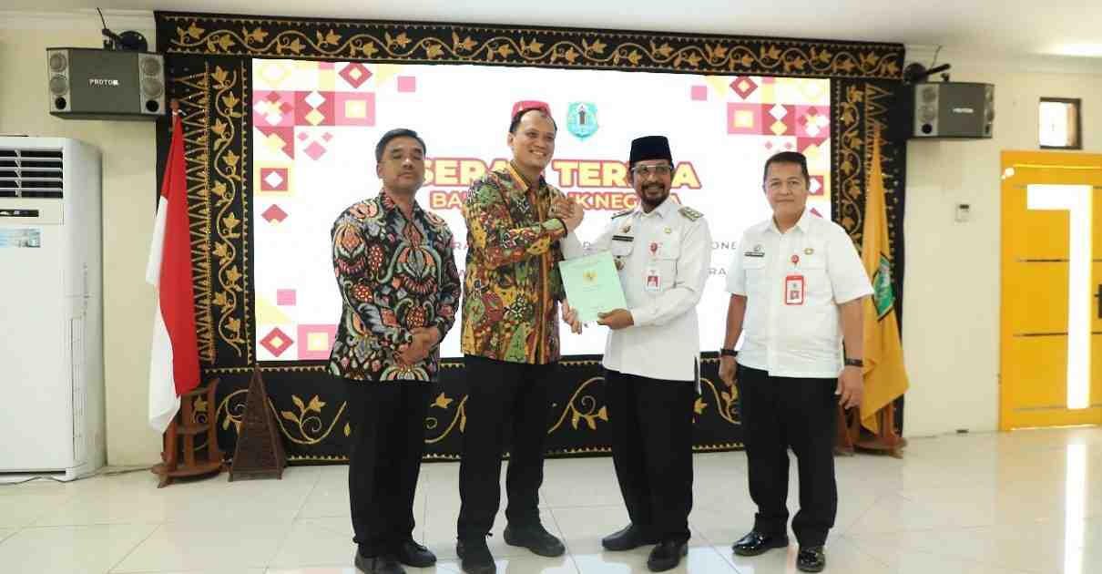KPK Serahkan Aset Rampasan Senilai Rp16,25 Miliar ke Pemkab Hulu Sungai Utara untuk Kepentingan Publik
