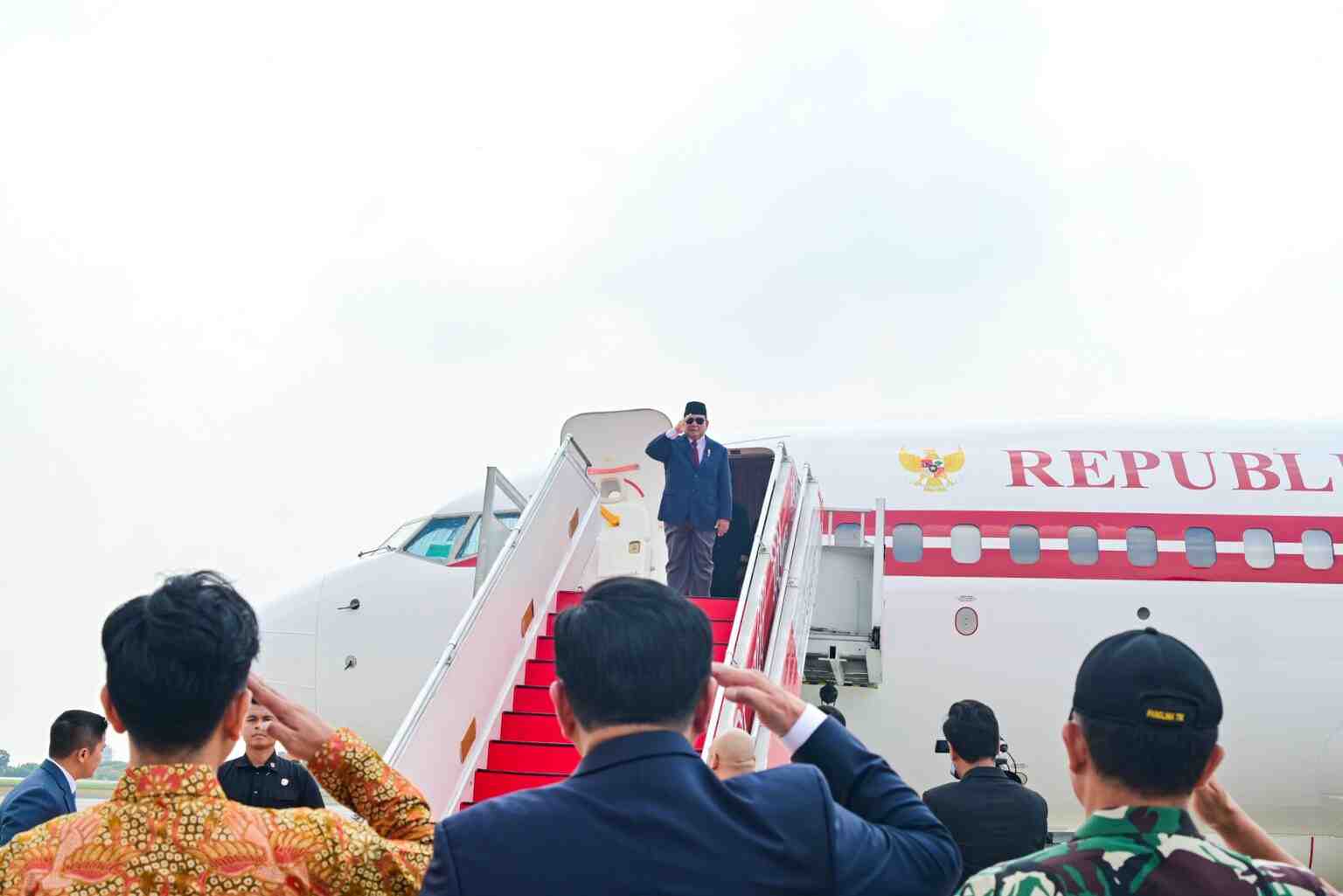 Presiden Prabowo Memulai Kunker Luar Negeri Perdananya, Fokus Diplomasi Ekonomi dan Geopolitik