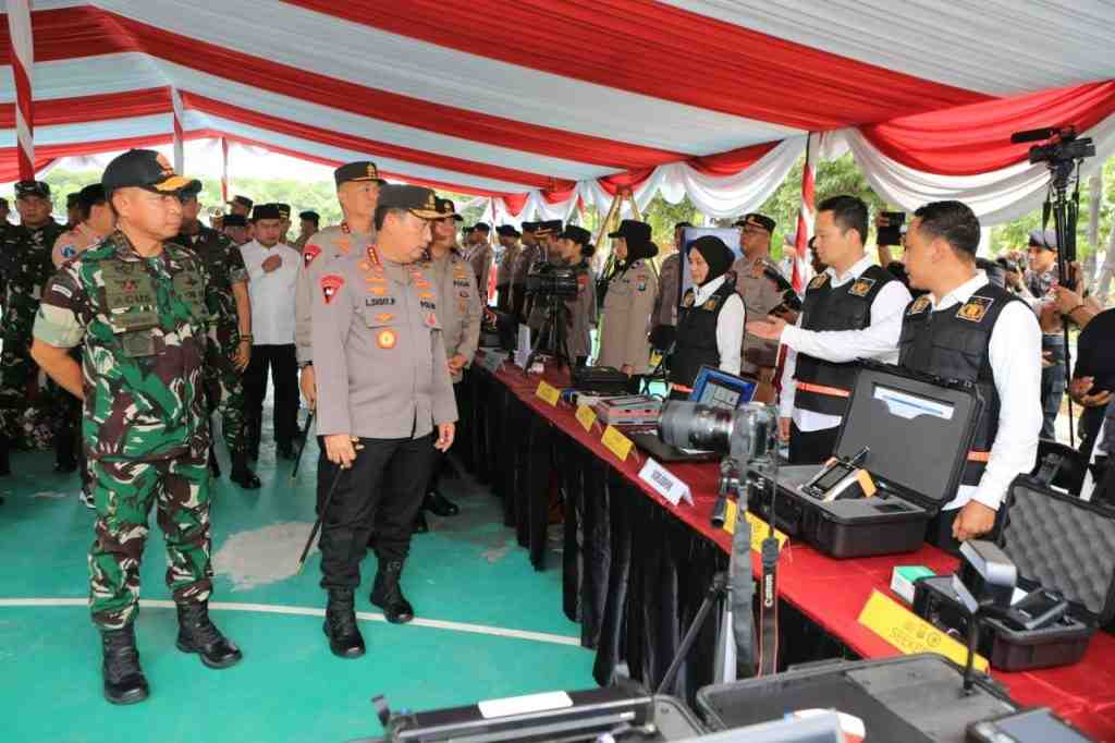 Kapolri dan Panglima Cek Kesiapan Pengamanan Pilkada Serentak di Jatim