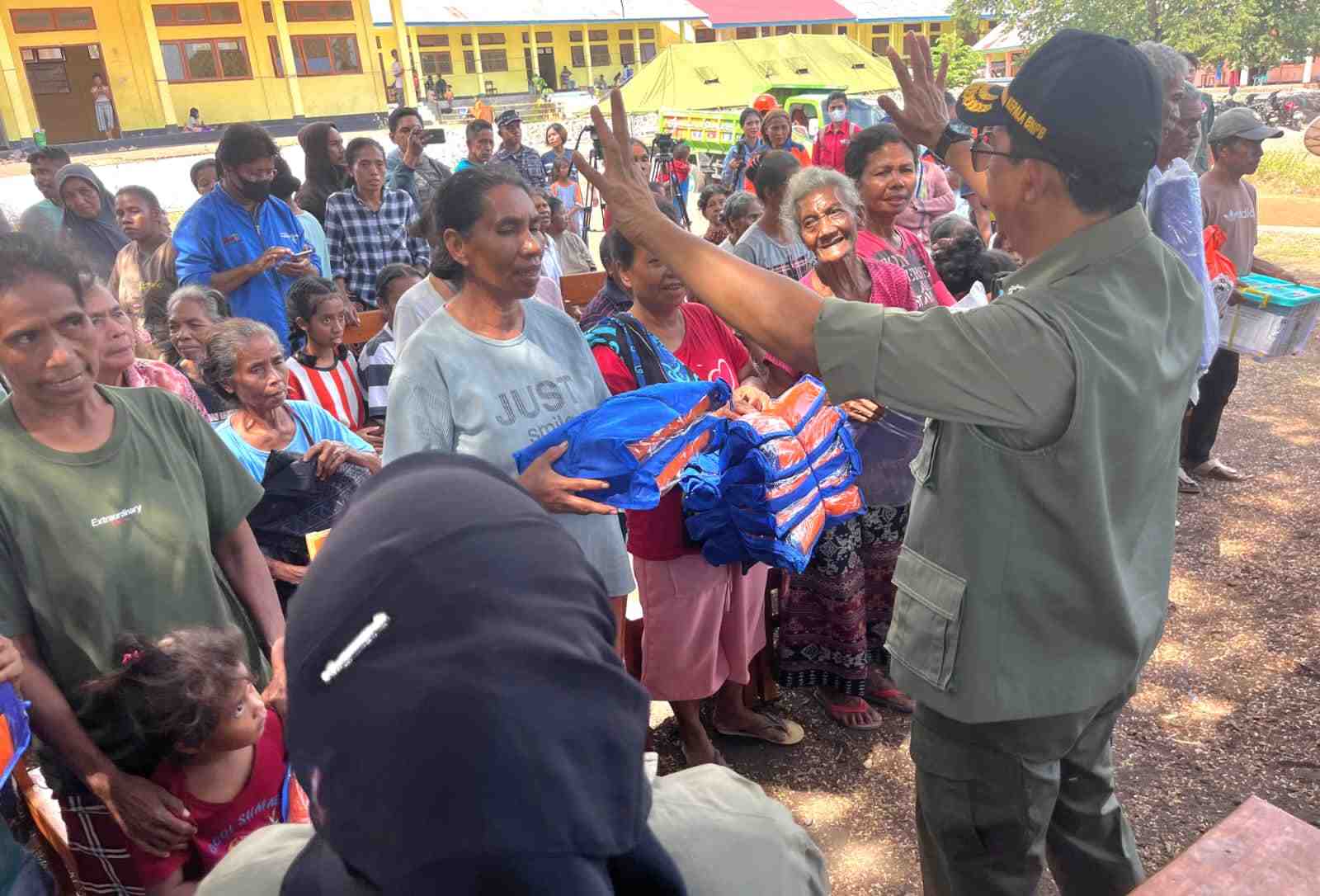 Pemerintah Pastikan Kebutuhan Pengungsi Erupsi Gunung Lewotobi Terpenuhi