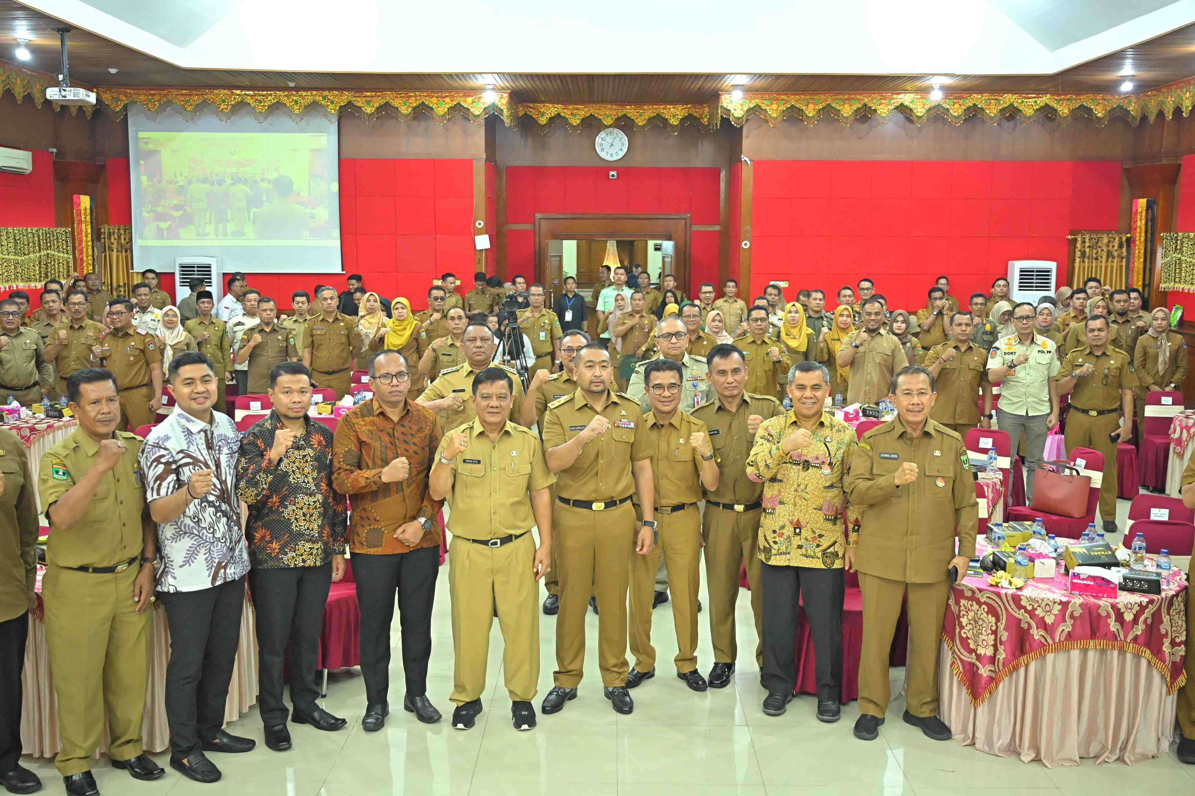 Plt Gubernur Audy Imbau Semua Pihak Lebih Aktif Jaga Stabilitas di Sumbar