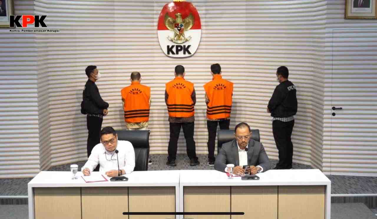 Tiga Tersangka Ditahan KPK dalam TPK DJKA Kemenhub