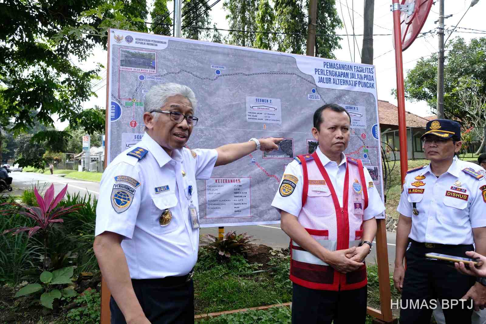 [SIARAN PERS] Jelar Libur Nataru, BPTJ Tinjau Dukungan Fasilitas Perlengkapan Jalan Alternatif Puncak