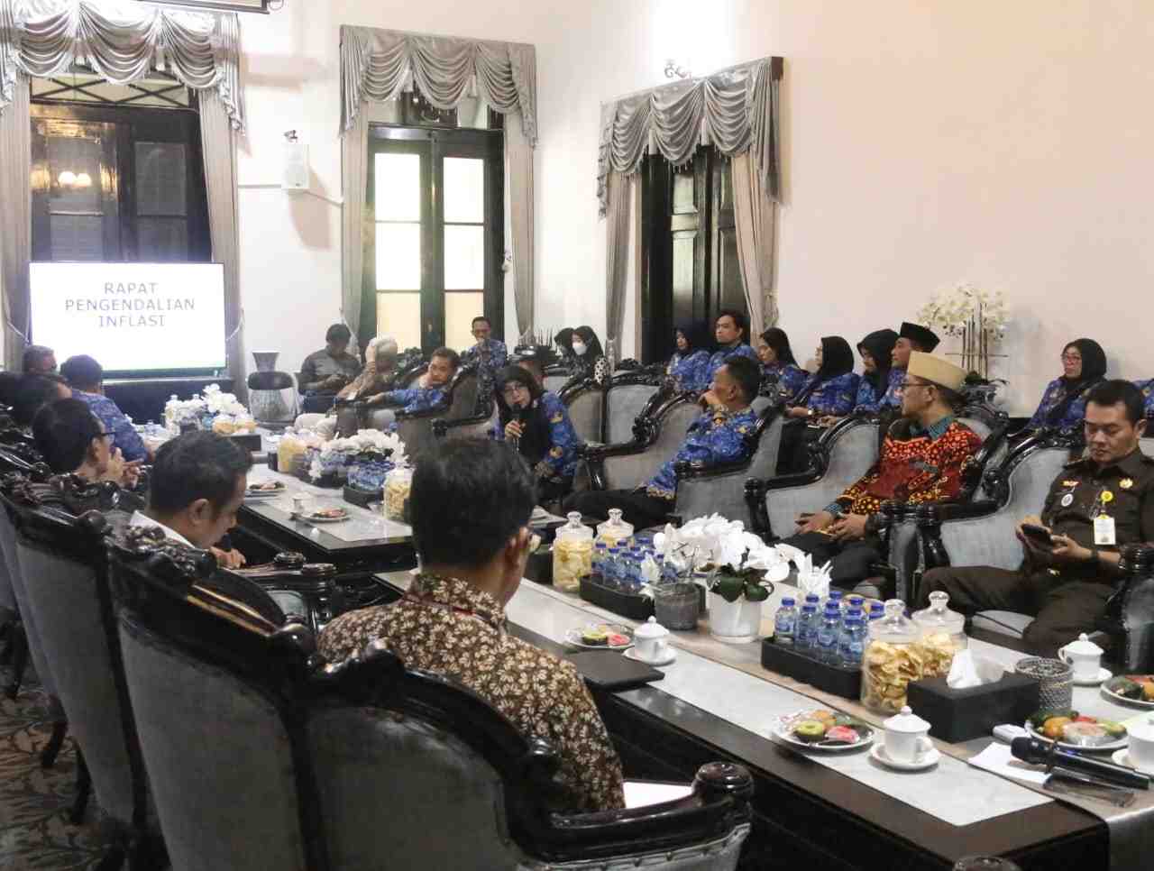 Plt. Bupati Sidoarjo Pastikan Stok Kebutuhan Pokok Aman Jelang Nataru