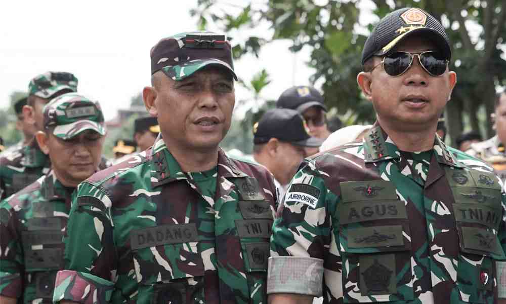 Panglima TNI Tinjau Posko Nataru di KM 57 Tol Jakarta-Cikampek