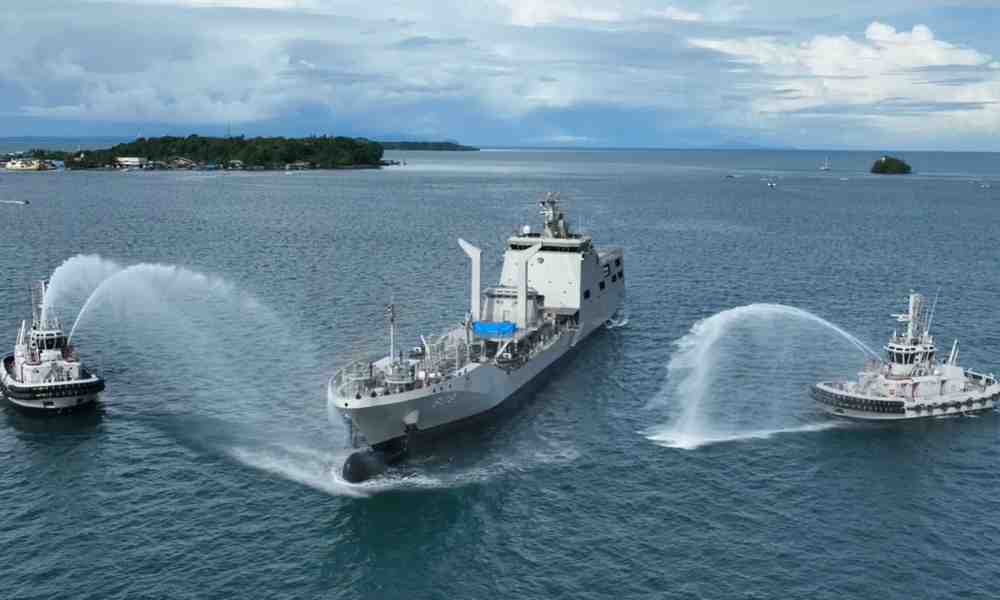 KRI Balongan-908 Resmi Perkuat Satuan Kapal Bantu TNI AL di Koarmada III